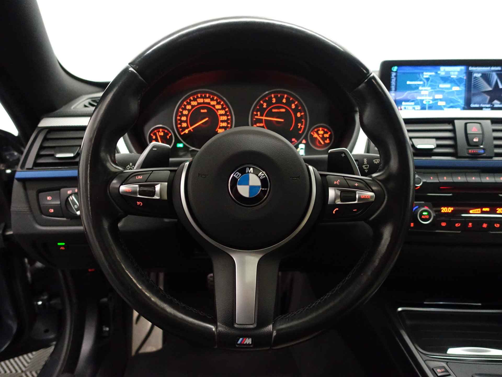 BMW 4 Serie Gran Coupé 420i M Performance Aut- Harman Kardon, Head Up, Schuifdak, Memory, 360 Camera, Sfeerverlichting - 22/54
