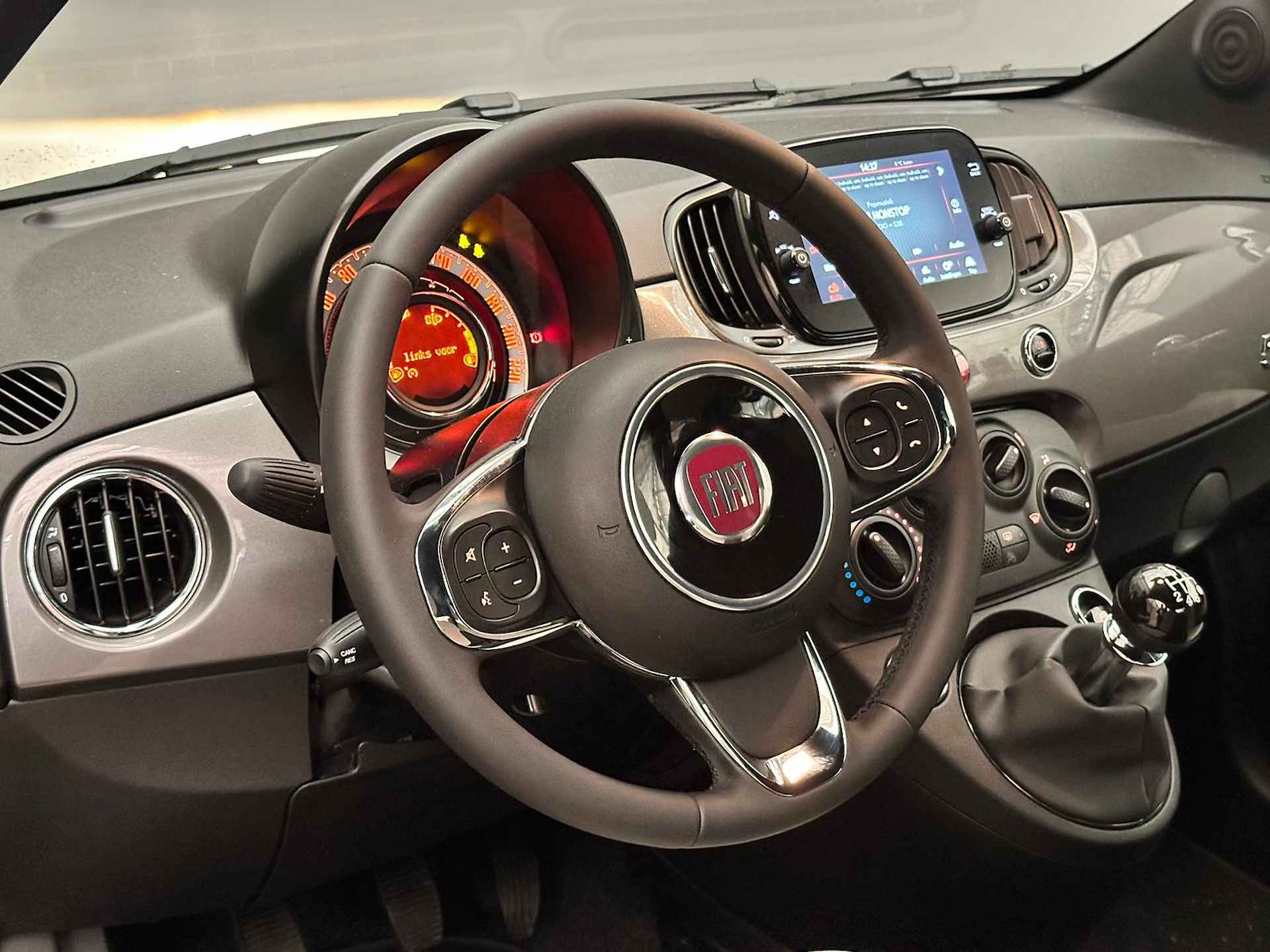 Fiat 500C 1.0 Hybrid Dolcevita Cabriolet | 3778KM! | Carplay | Cruise | LMV 15" | Touchscreen | Bluetooth | Parkeersensoren | All Season | Led Dagrij | - 13/27