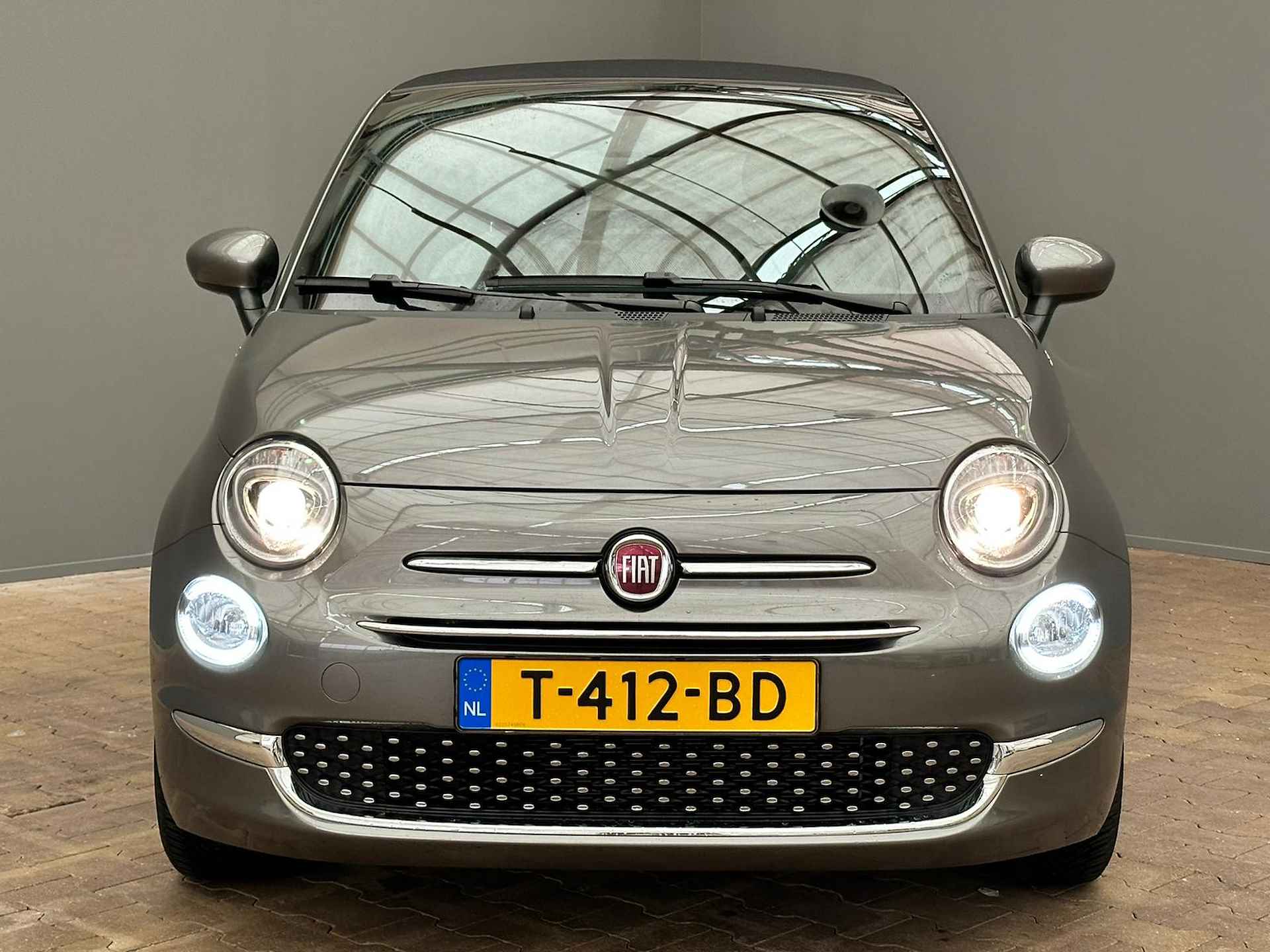 Fiat 500C 1.0 Hybrid Dolcevita Cabriolet | 3778KM! | Carplay | Cruise | LMV 15" | Touchscreen | Bluetooth | Parkeersensoren | All Season | Led Dagrij | - 15/27
