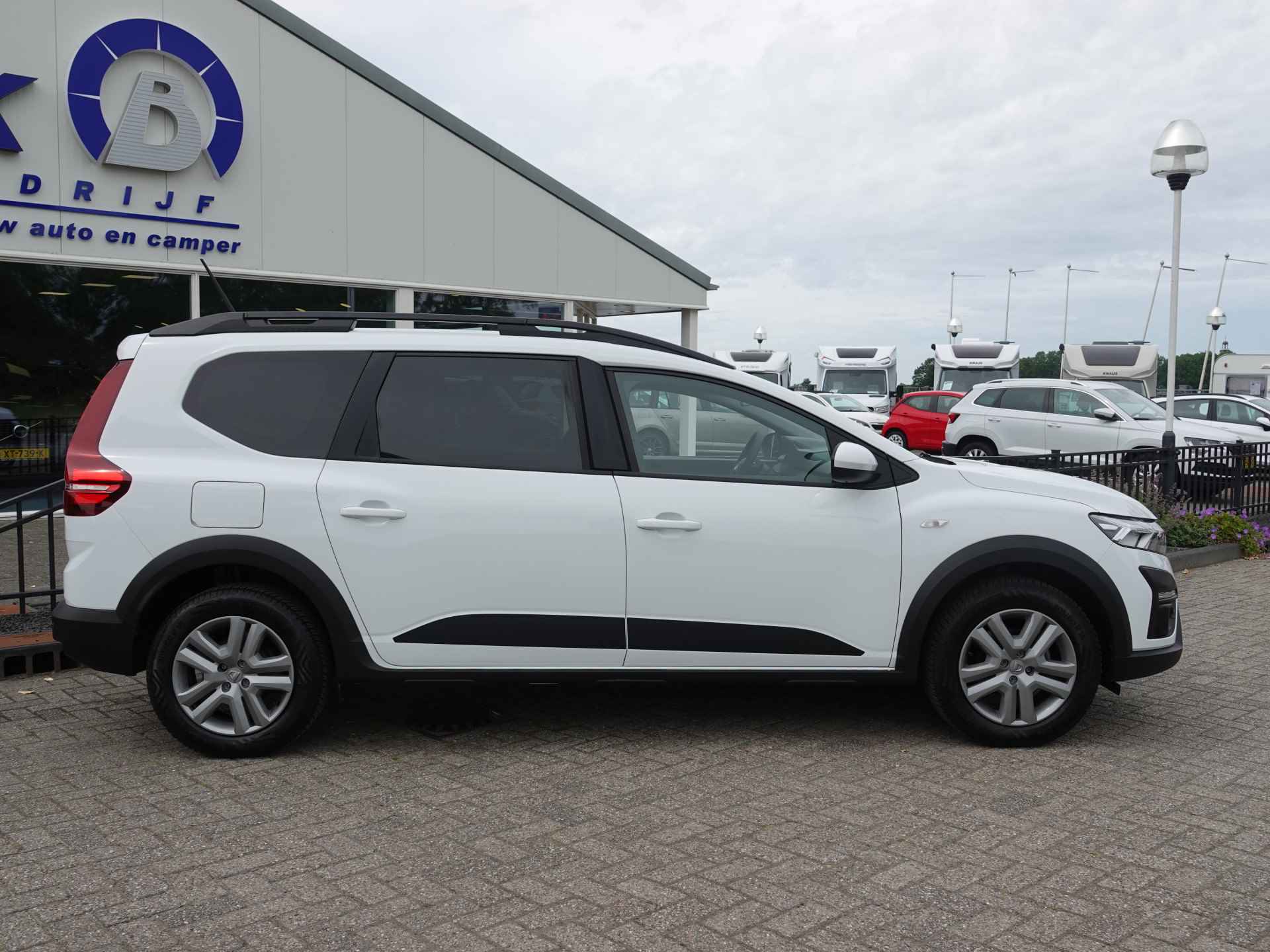 Dacia Jogger 1.0 TCe 100 Bi-Fuel Expression 5p. CRUISE | BT-TEL | AUDIO - 3/27