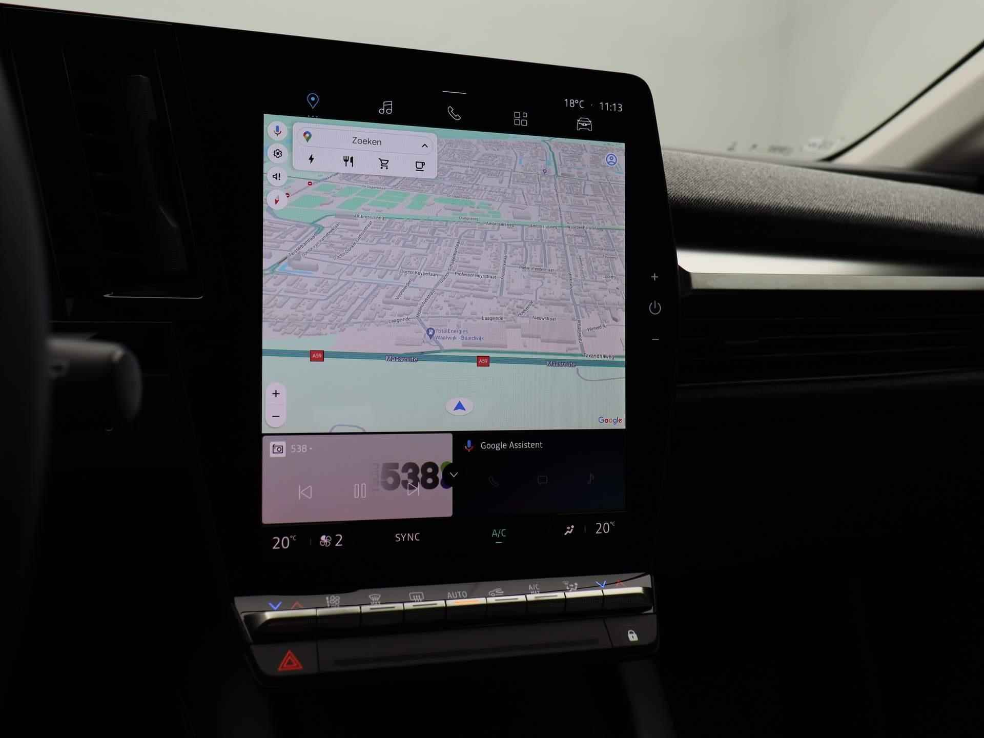 Renault Megane E-Tech EV60 220Pk Evolution | Google Navigatie | Draadloze Apple & Android Carplay | Parkeersensoren & Camera | Climate Control | Cruise Control | Warmtepomp | Subsidie Mogelijk! | - 17/38