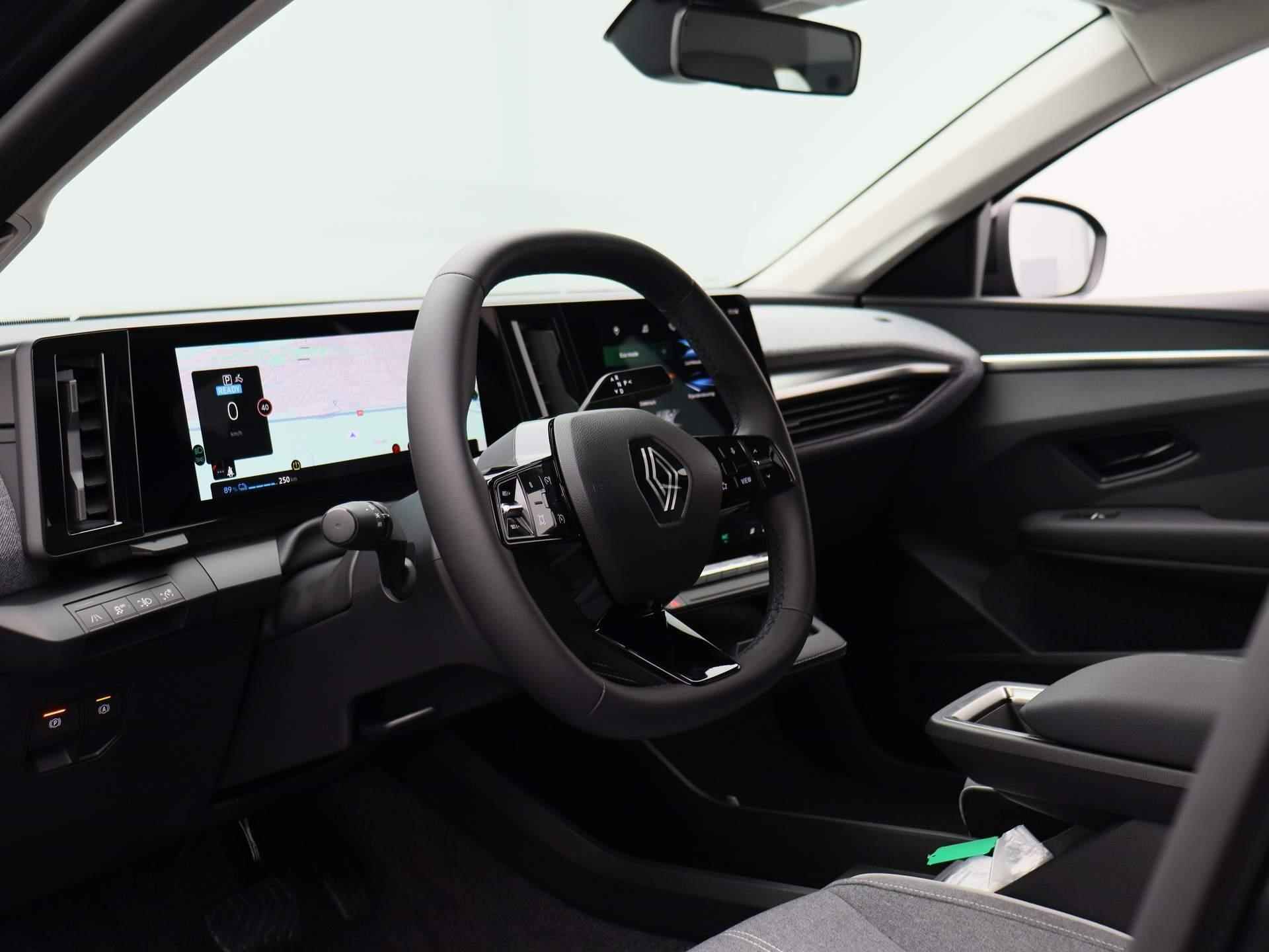 Renault Megane E-Tech EV60 220Pk Evolution | Google Navigatie | Draadloze Apple & Android Carplay | Parkeersensoren & Camera | Climate Control | Cruise Control | Warmtepomp | Subsidie Mogelijk! | - 30/38