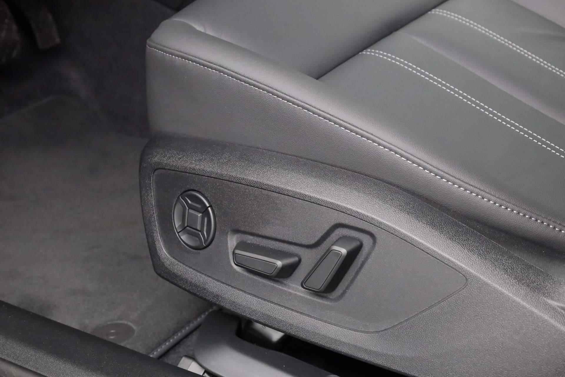 Audi A5 Limousine 35 TFSI 150PK S-tronic Advanced edition | Stoelen voor, elekt. verstelb. | Standaardst zwart leder-kunstl | Ambiente lichtpakket plus - 10/43