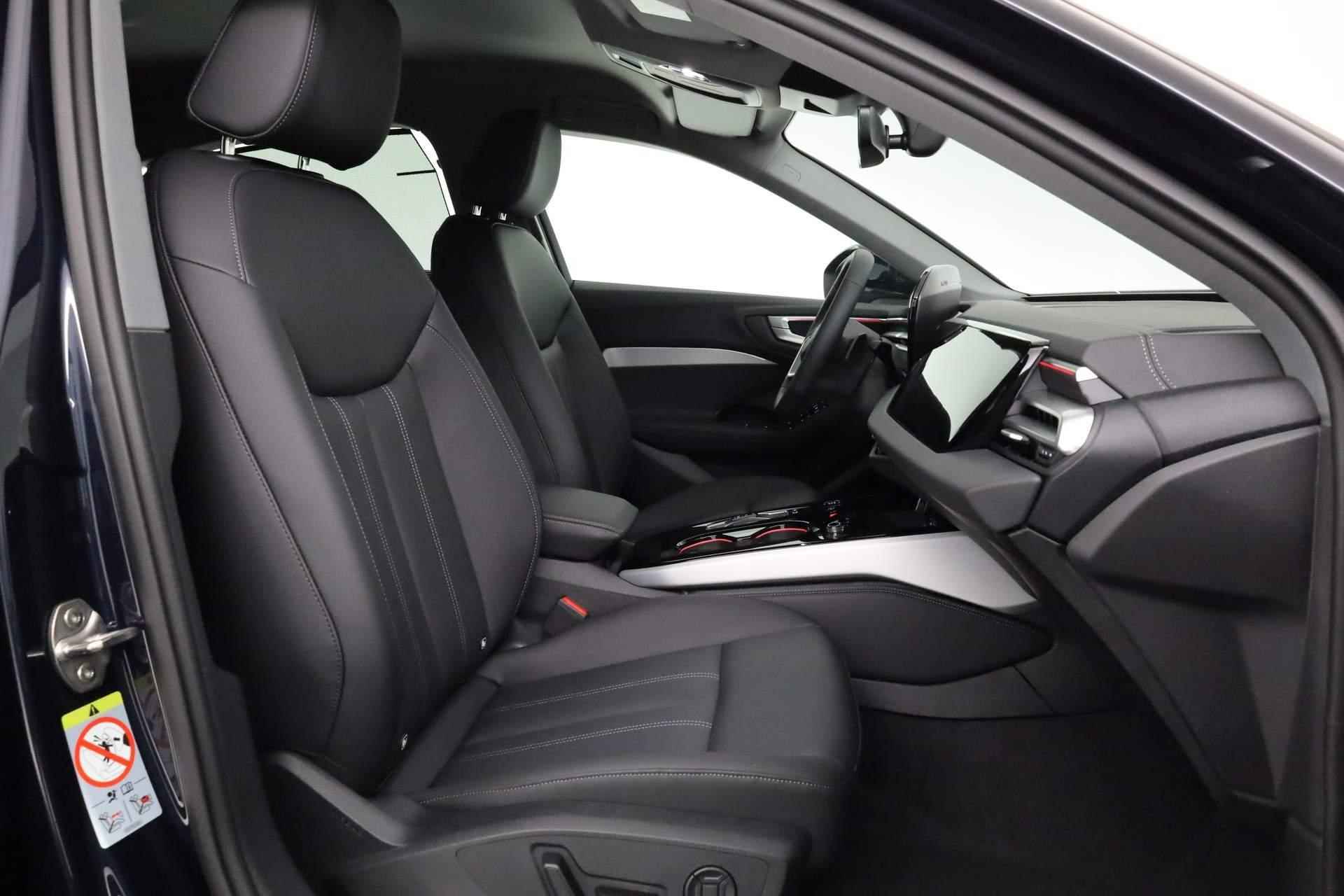 Audi A5 Limousine 35 TFSI 150PK S-tronic Advanced edition | Stoelen voor, elekt. verstelb. | Standaardst zwart leder-kunstl | Ambiente lichtpakket plus - 36/43