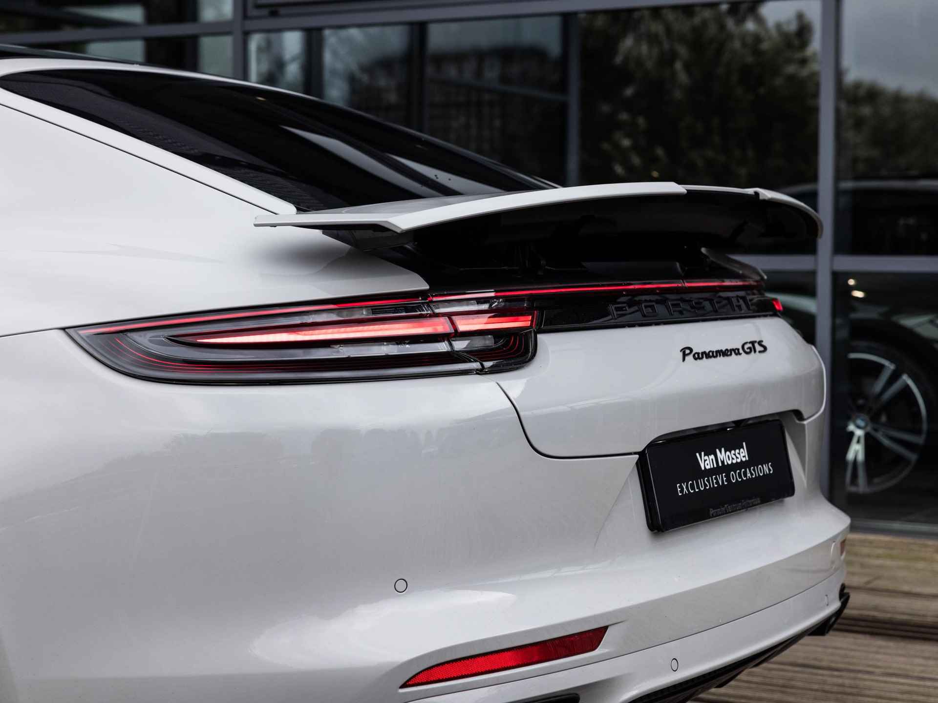 Porsche Panamera 4.0 GTS | SPORTDESIGN | SPORTUITLAATSYSTEEM | BURMESTER | SFEERVERLICHTING | PDSL+ | SOFTCLOSE | PANORAMA/SCHUIF-KANTELDAK | ADAPTIEVE CRUISE CONTROL | HEAD-UP | 18-WEG STOELEN | STOELVENTILATIE | SPORTCHRONO | PASM LUCHTVERING | - 12/67