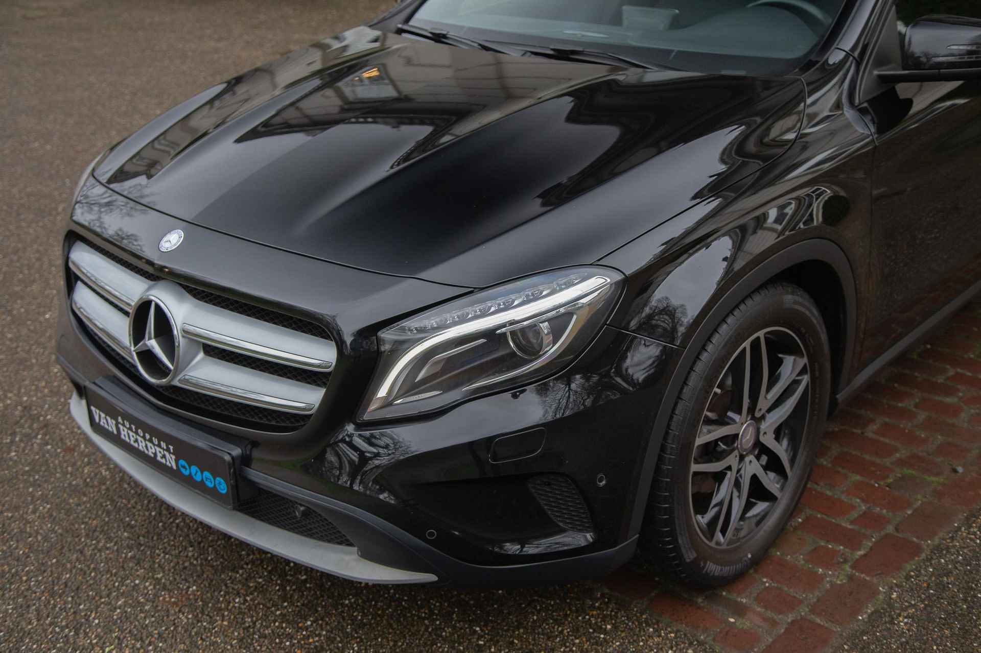 Mercedes-Benz GLA-klasse 200 Ambition Leder | Camera | Memorystoel | Dodehoeksens - 10/54