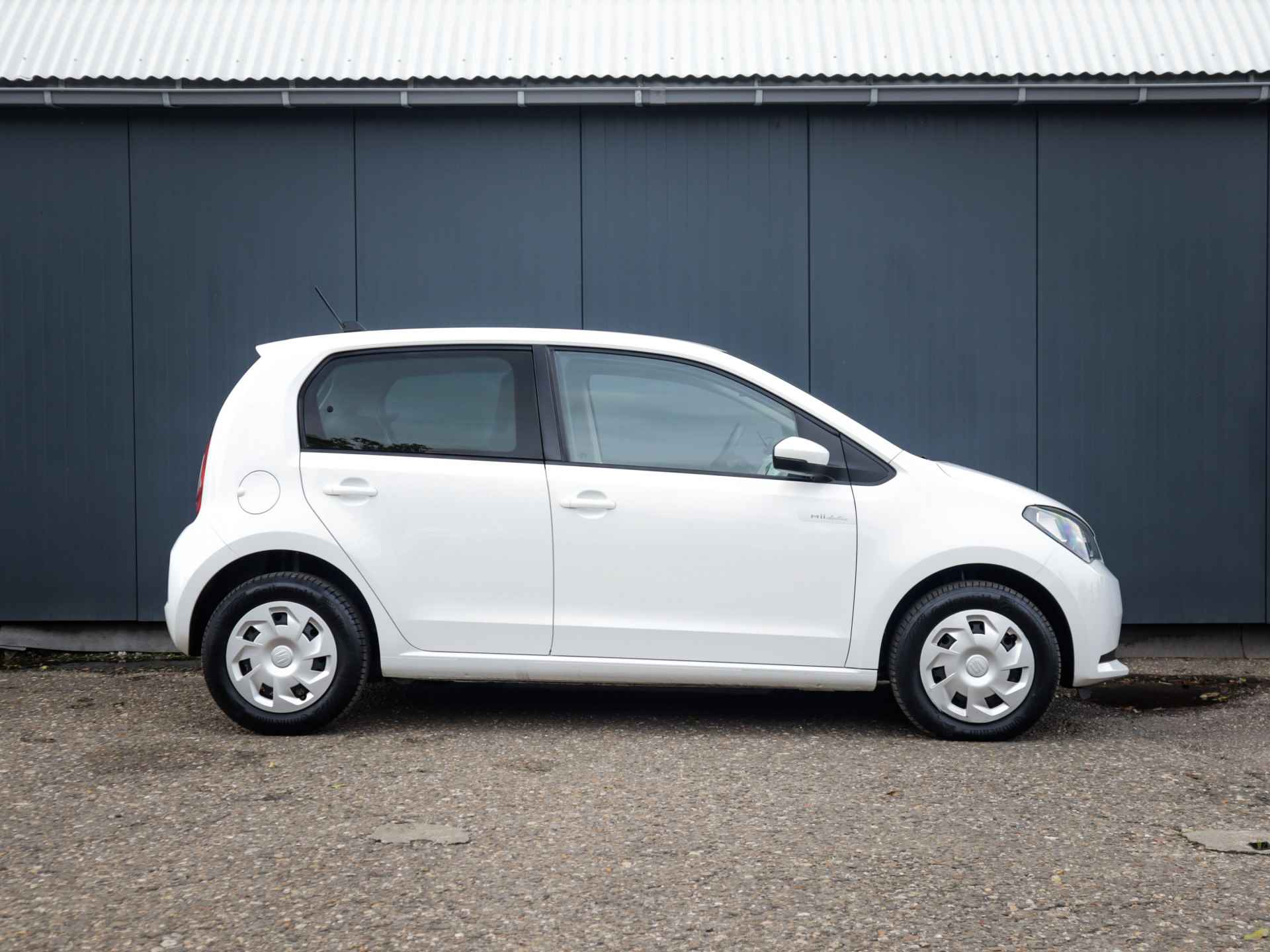 SEAT Mii Electric Electric (83 PK), 2e-Eig. BOVAG-Garantie. NL-Auto. Airco/Climate-Control, DAB, Lane-Assist, Bluetooth, Privacy-Glas niet adverteren rijdt bij klant tm 31-03 marc - 5/35