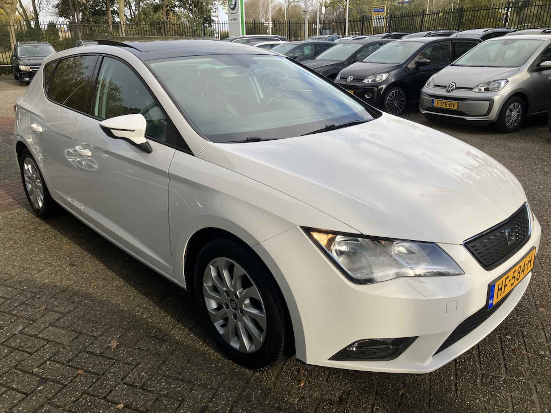 SEAT Leon 1.0 EcoTSI Style Connect / Panorama dak / Alcantara / Memory seats / 12 maanden Garantie - 6/29