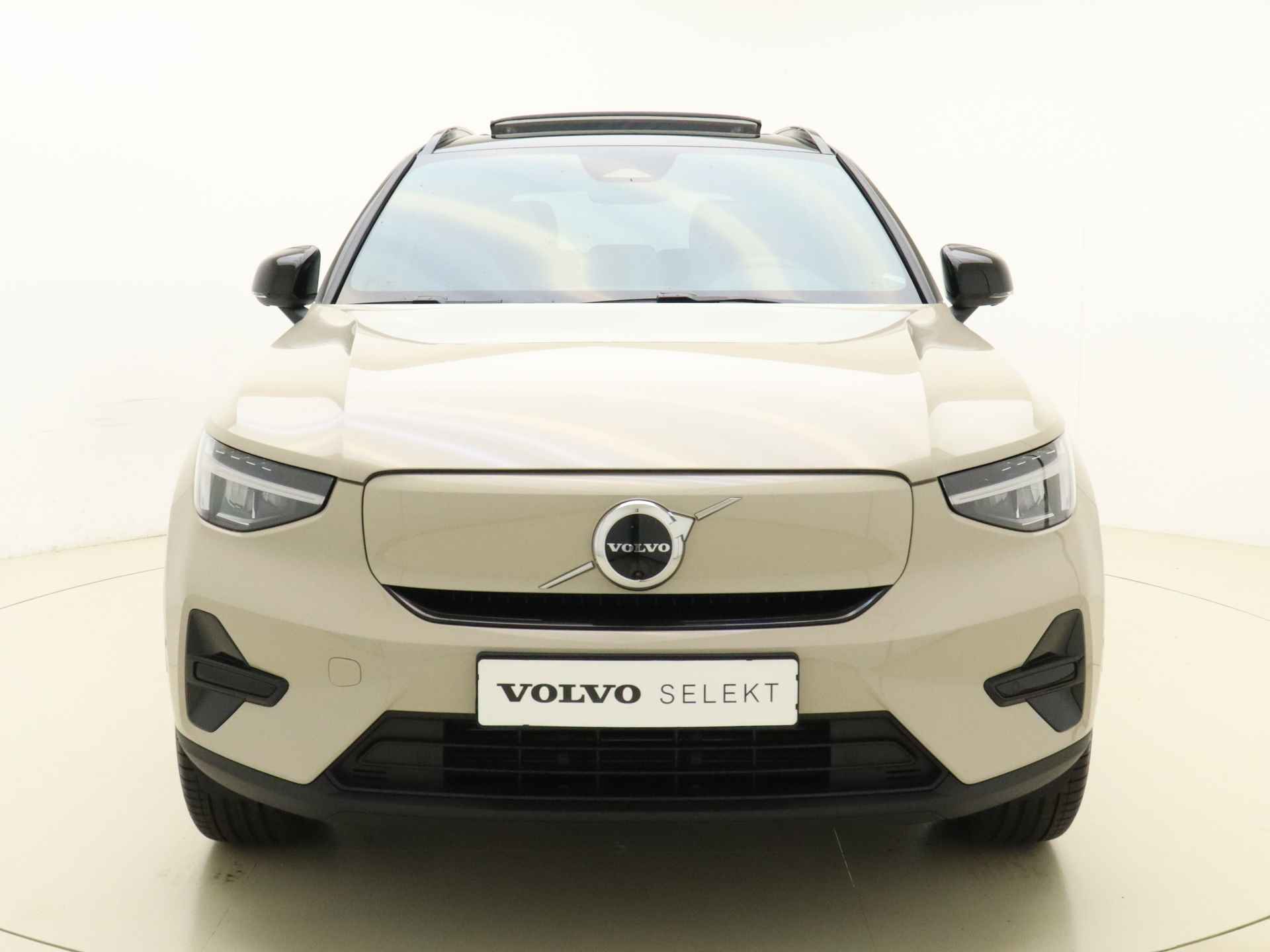 Volvo EX40 Extended Range Ultra 82 kWh / Volvo EV subsidie € 2950,- korting / MY25 / NIEUW / DIRECT LEVERBAAR / Sand Dune / 20'' / Getint glas / - 5/49