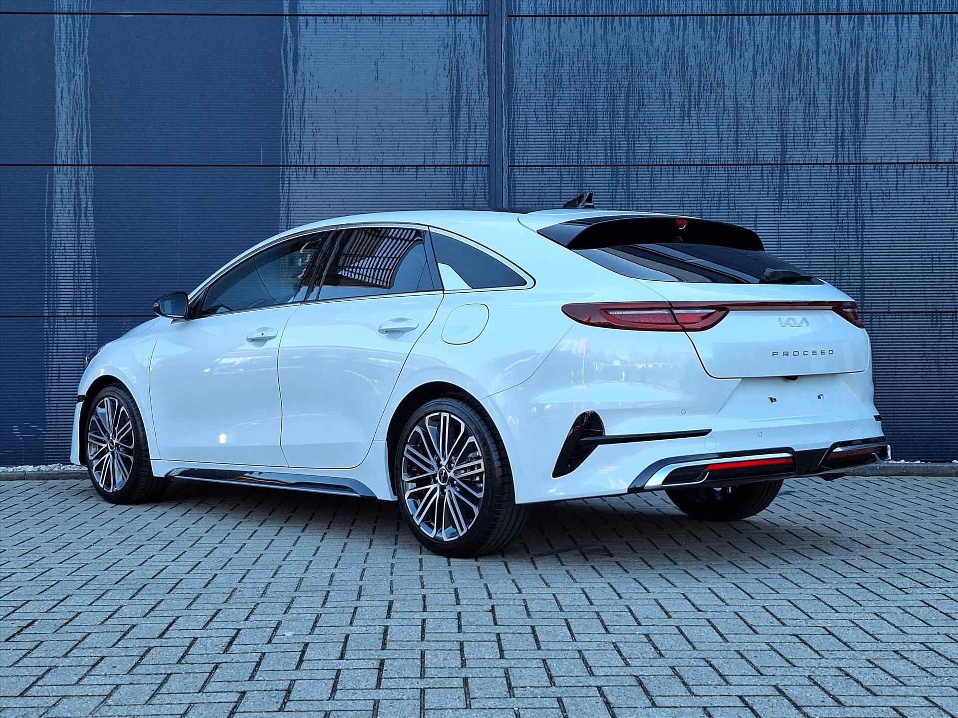 Kia Proceed 1.5 T-GDi 140pk DCT7 GT-PlusLine | Panoramadak | JBL Premium Audio | Stoel/Stuurverwarming | 18" lichtmetalen velgen | - 3/44