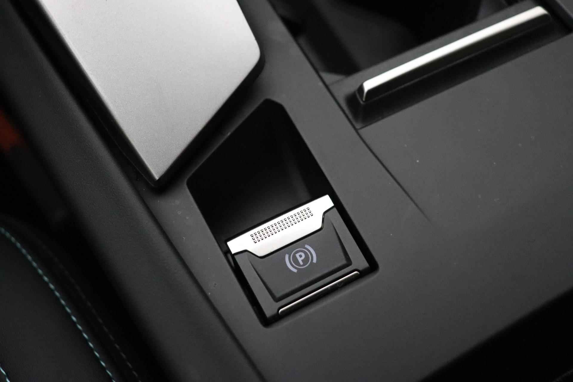 Peugeot 308 1.2 PureTech Allure Pack Business 130 PK | Automaat | Camera | Parkeersensor | Navigatie | Climate Control | Cruise Control | HIFI Speaker | Dealer onderhouden | 1e eigenaar - 23/38