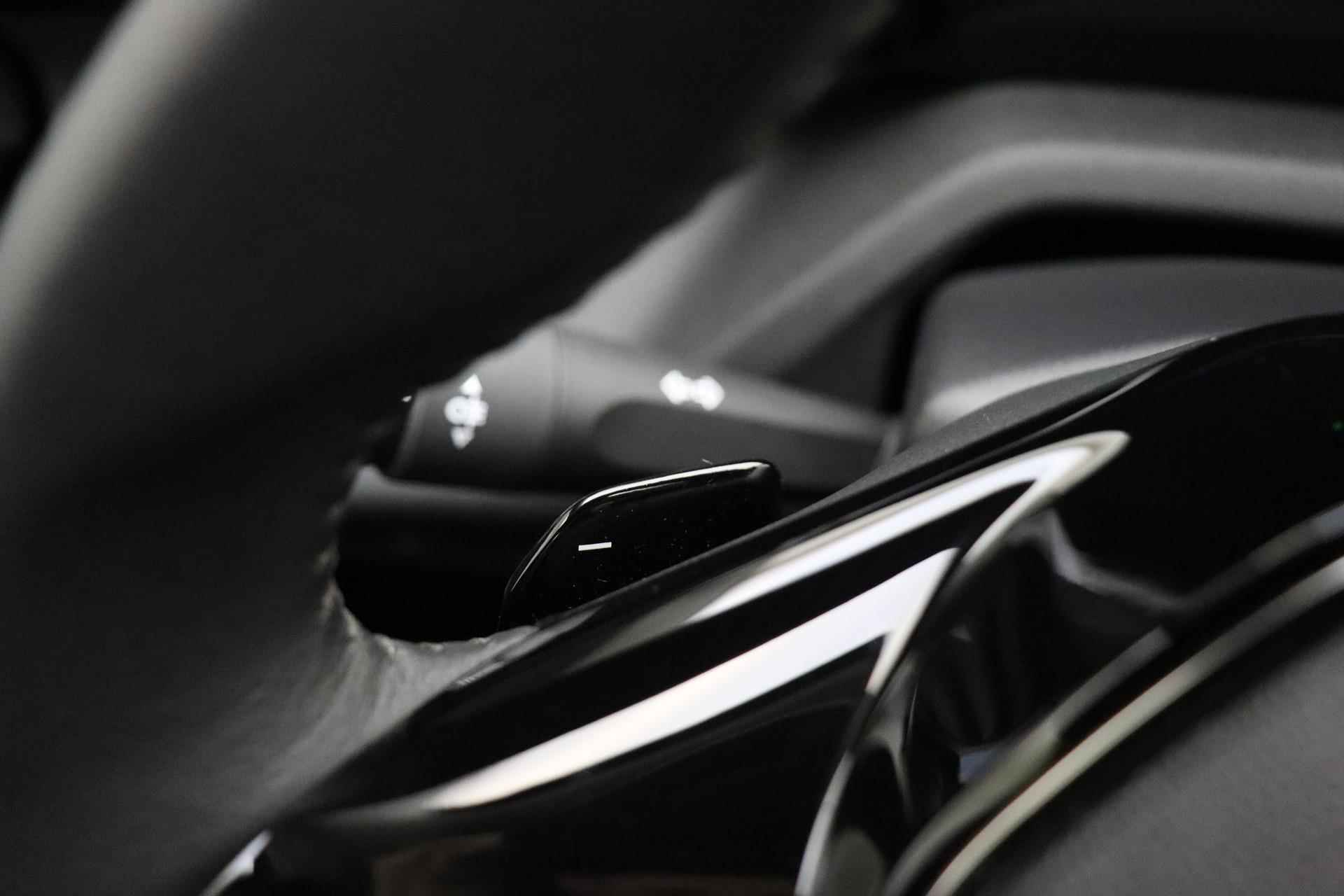 Peugeot 308 1.2 PureTech Allure Pack Business 130 PK | Automaat | Camera | Parkeersensor | Navigatie | Climate Control | Cruise Control | HIFI Speaker | Dealer onderhouden | 1e eigenaar - 31/38