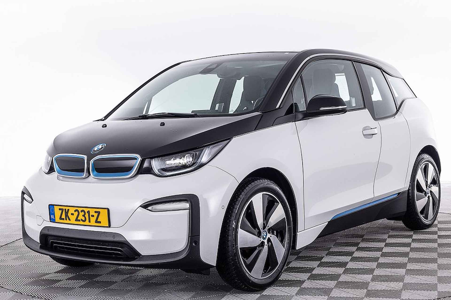 BMW i3 Basis 120Ah 42 kWh | Full LED | NAVI ✅ 1e Eigenaar . - 25/29