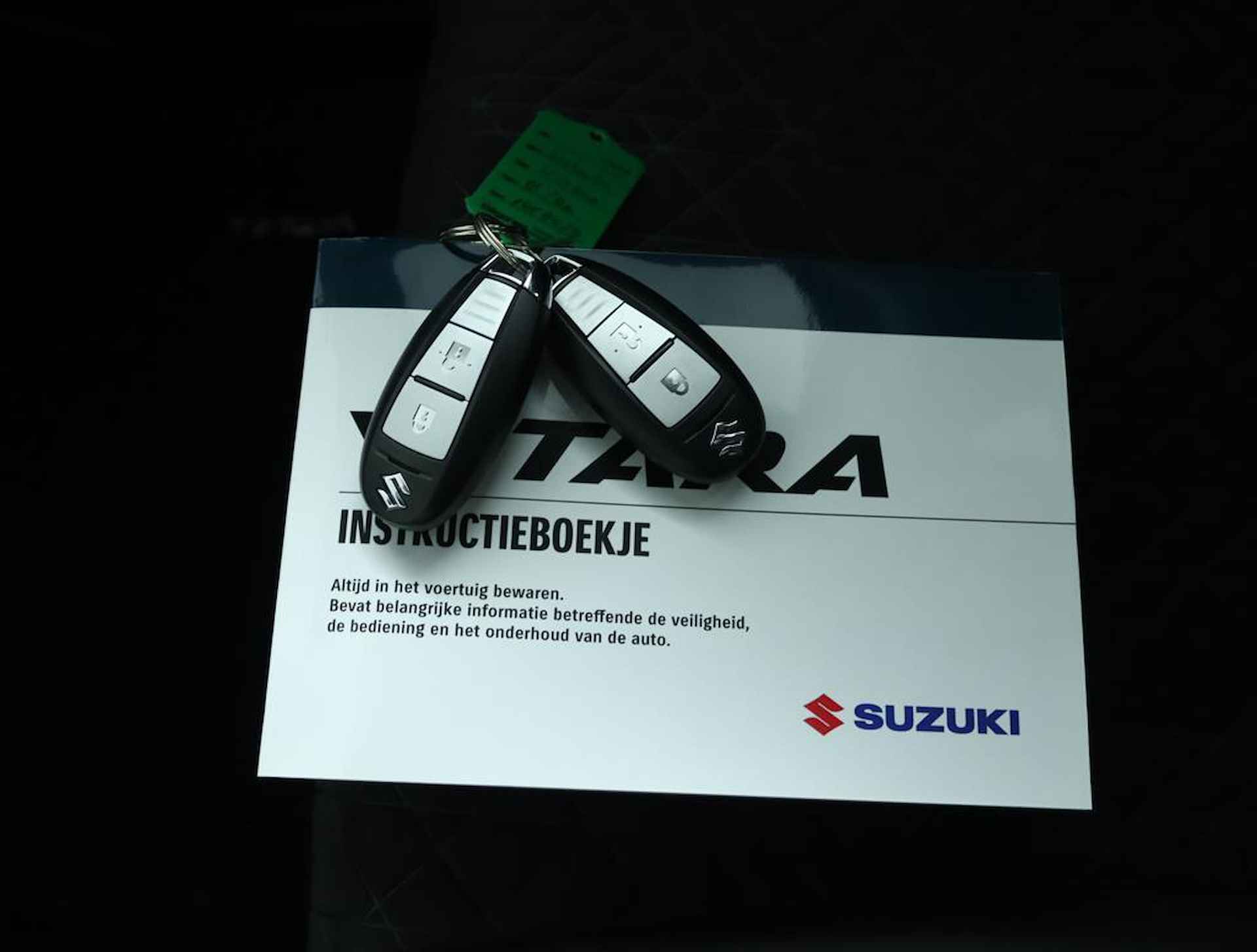 Suzuki Vitara 1.4 Boosterjet Style Rhino Edition Smart Hybrid | Rhino | Climate control | Cruise control adaptive | Navigatie | Camera | Parkeersensoren | Stoelverwarming | Panoramadak | - 11/50