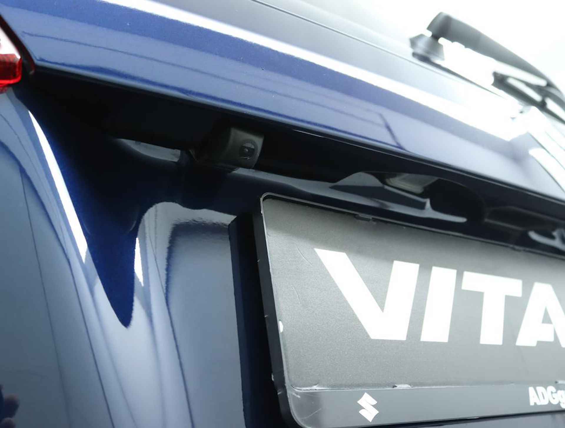 Suzuki Vitara 1.4 Boosterjet Style Rhino Edition Smart Hybrid | Rhino | Climate control | Cruise control adaptive | Navigatie | Camera | Parkeersensoren | Stoelverwarming | Panoramadak | - 38/50