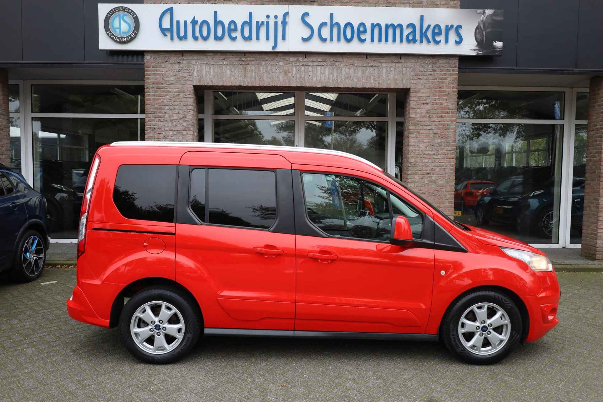 Ford Tourneo Connect Compact 1.0 Titanium 5-PERSOONS PANO TREKHAAK RUITVERWARMING 2xPDC CRUISE LMV NAP - 3/51