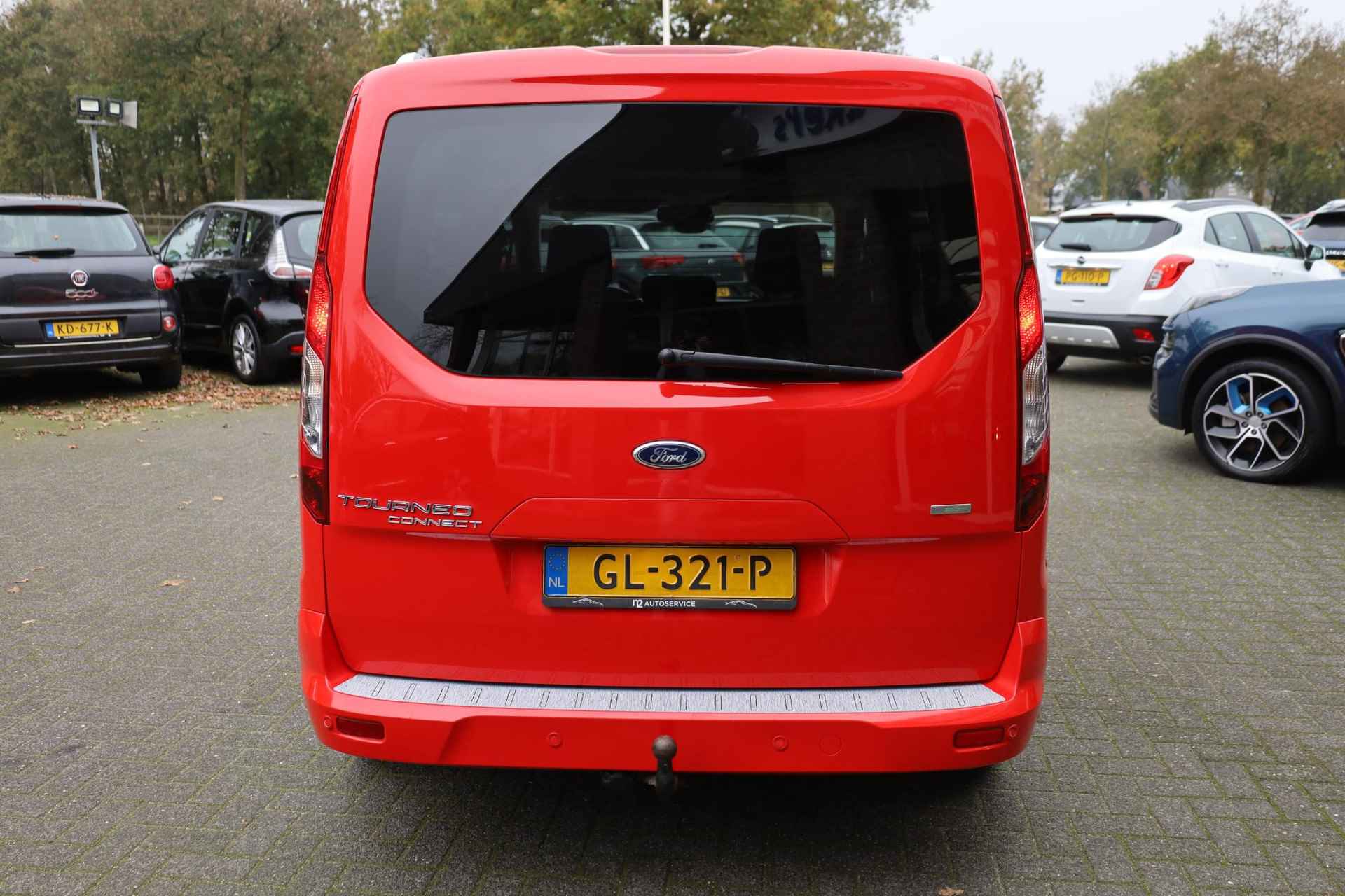 Ford Tourneo Connect Compact 1.0 Titanium 5-PERSOONS PANO TREKHAAK RUITVERWARMING 2xPDC CRUISE LMV NAP - 41/51