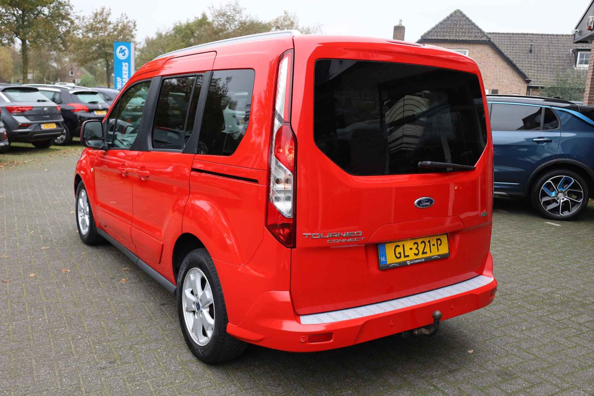 Ford Tourneo Connect Compact 1.0 Titanium 5-PERSOONS PANO TREKHAAK RUITVERWARMING 2xPDC CRUISE LMV NAP - 43/51