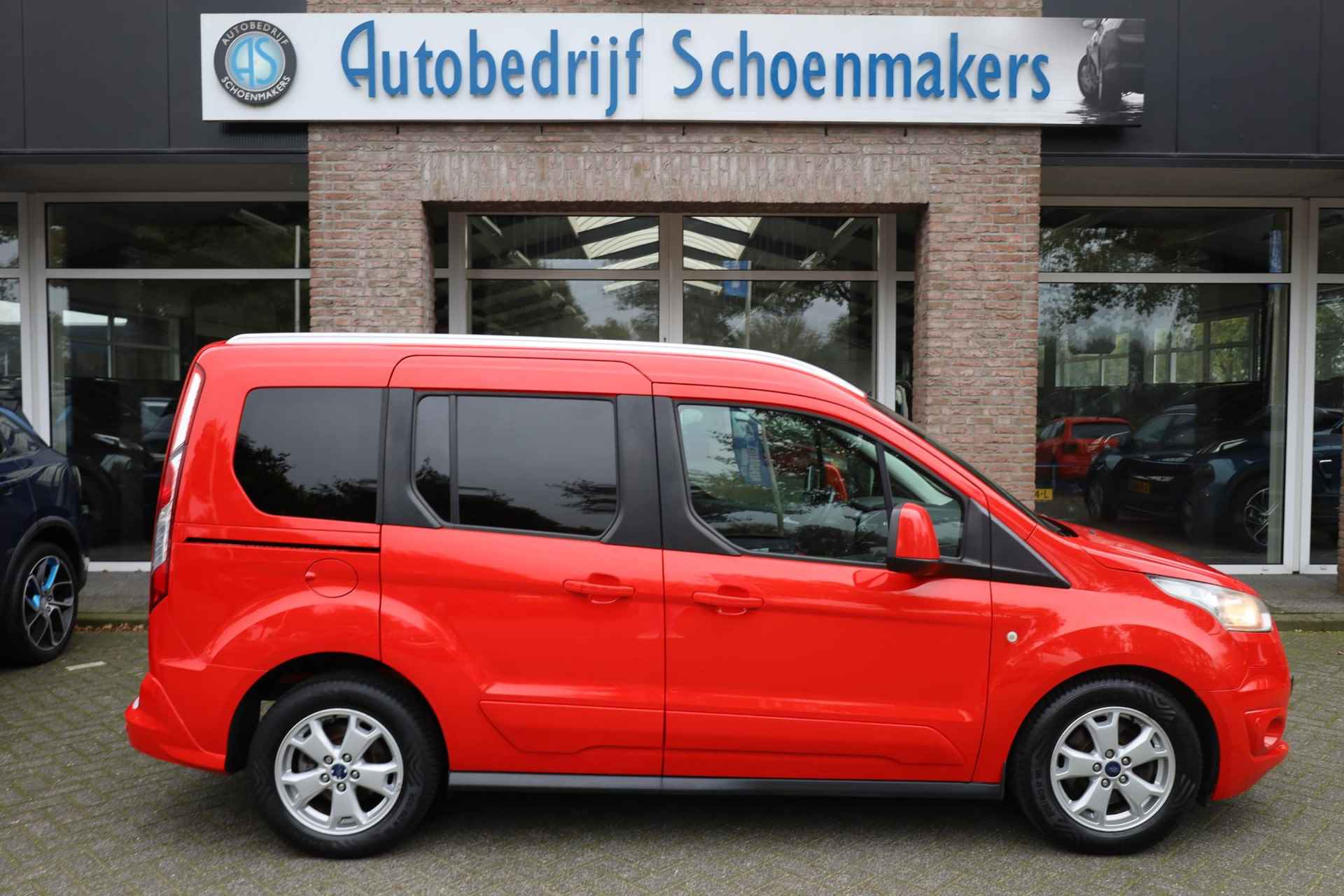 Ford Tourneo Connect Compact 1.0 Titanium 5-PERSOONS PANO TREKHAAK RUITVERWARMING 2xPDC CRUISE LMV NAP - 50/51