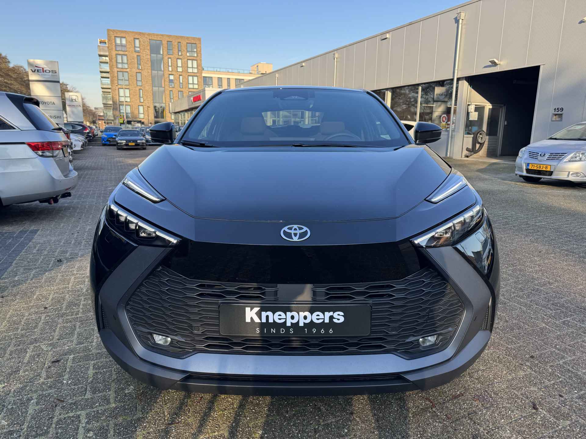 Toyota C-HR 1.8 Hybrid 140 First Edition Dodenhoekdetectie, Navigatie, Parkeersensoren V + A , All-in Rijklaarprijs - 12/40