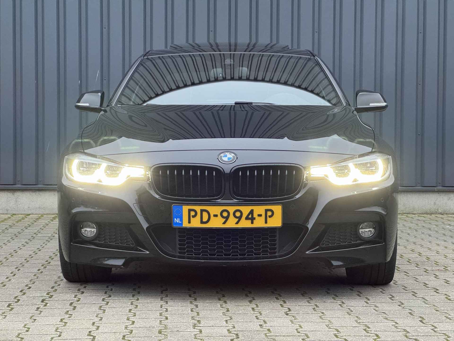 BMW 3-serie 340i xDrive M-Sport | Head-up | Keyless | Pano | H/K - 4/39