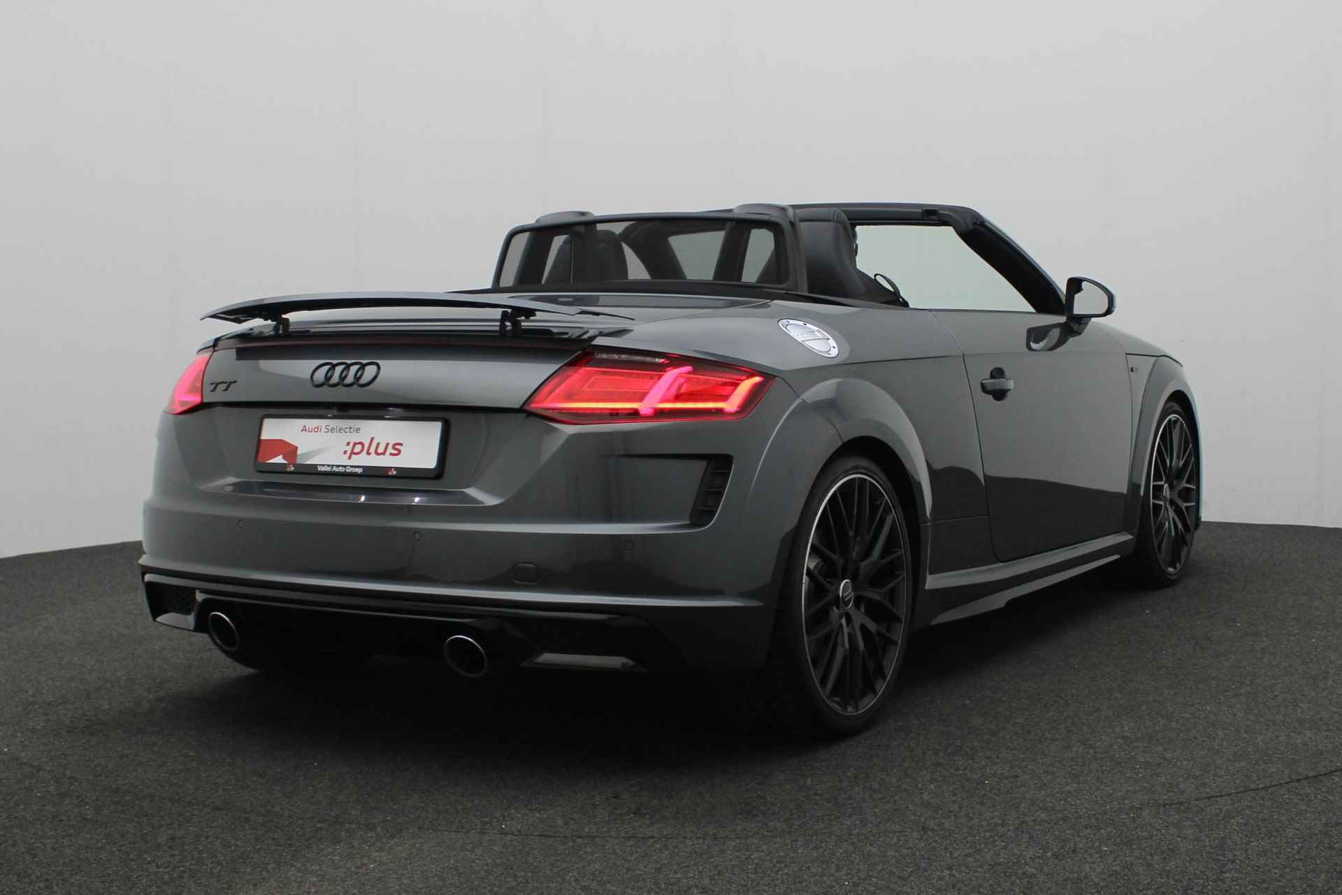 Audi TT Roadster 40 TFSI 197PK S-tronic Pro Line S | Matrix LED | Leder/alcantara | 20 inch | Stoel-/nekverwarming | Keyless | Camera | Apple Carplay / Android Auto - 5/43