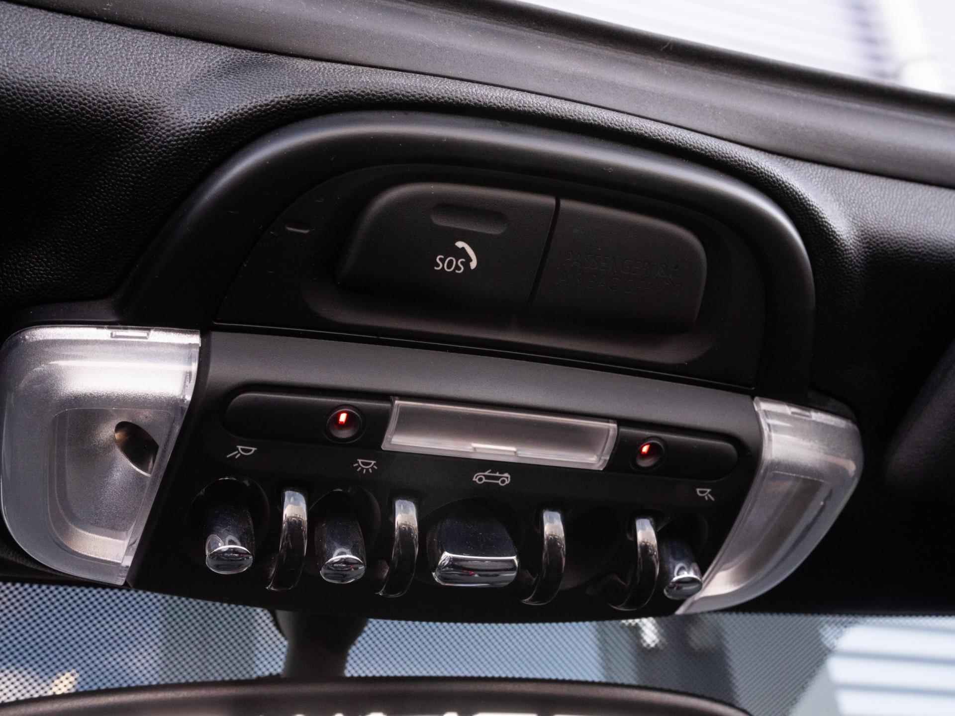 Mini Mini Cabrio 1.5 Cooper Classic, Lichtmetalen velgen, Virt Cockpit, Airco, Applecarplay - 26/48