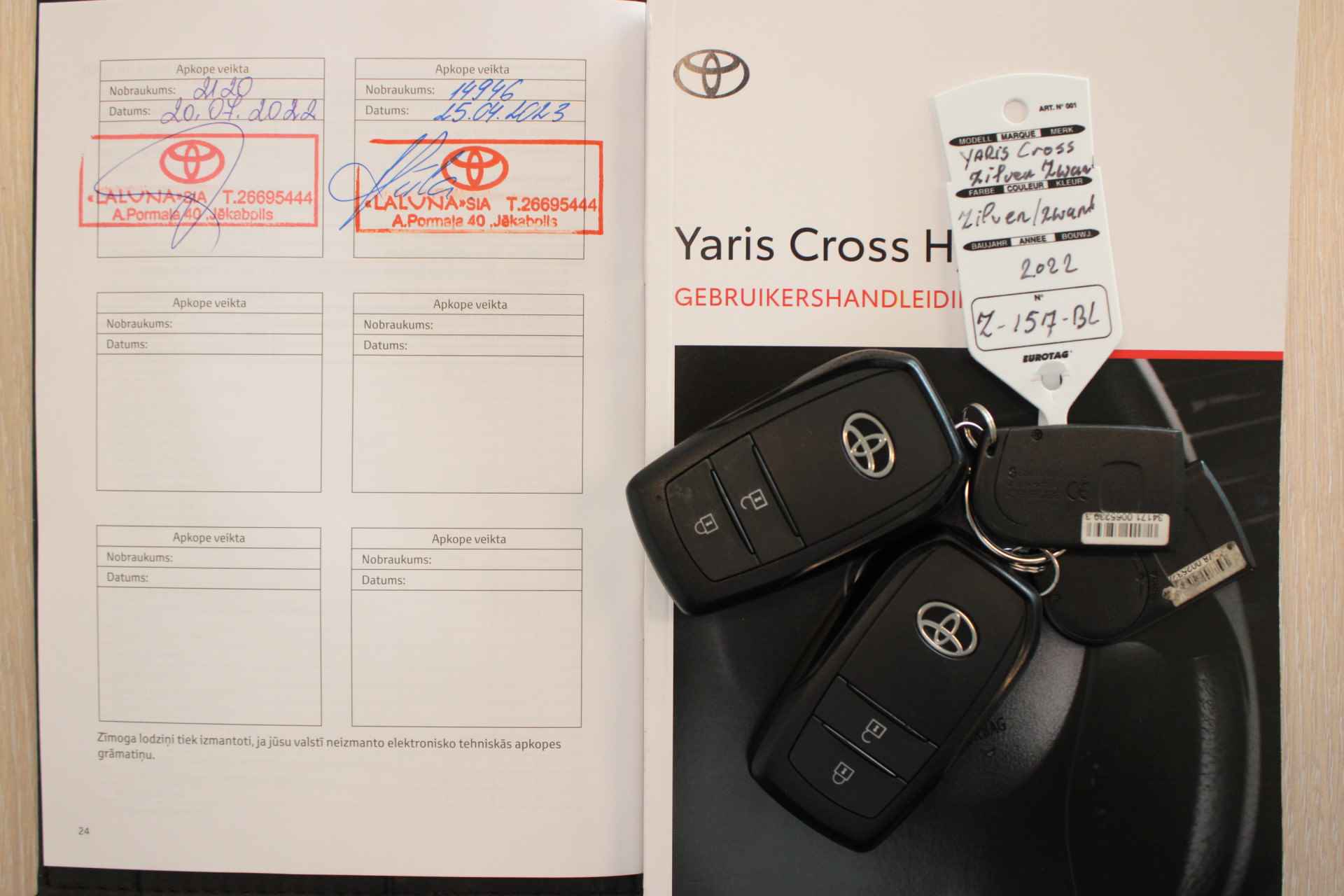 Toyota Yaris Cross 1.5 Hybrid Executive Limited - 48/50
