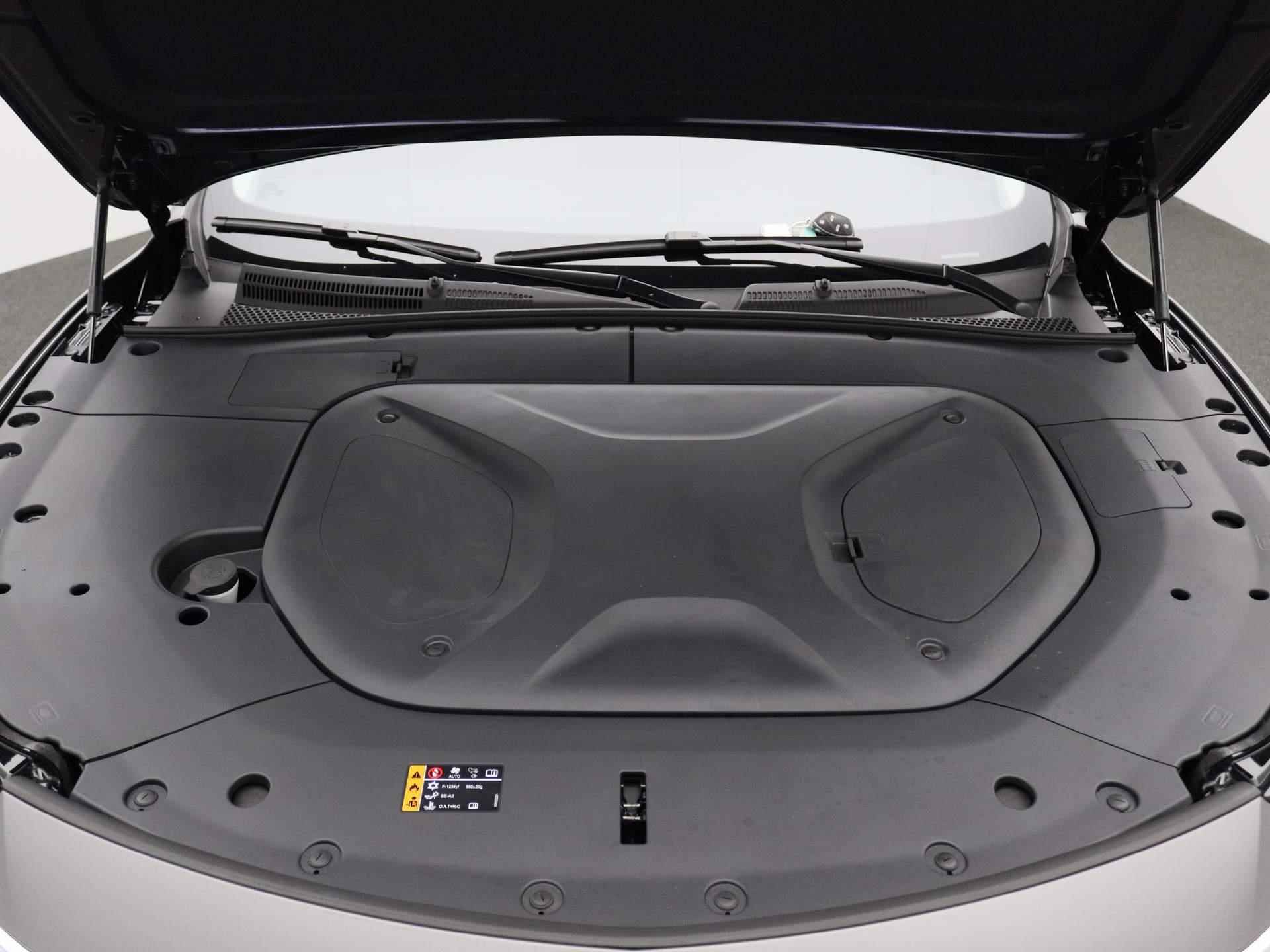 MG Marvel R Performance AWD Tri-Motor | Mat Grijs | 20'' Velgen | Bose Sound | Leder | Panoramadak | Led Sfeerlicht | 360 Camera | - 24/25