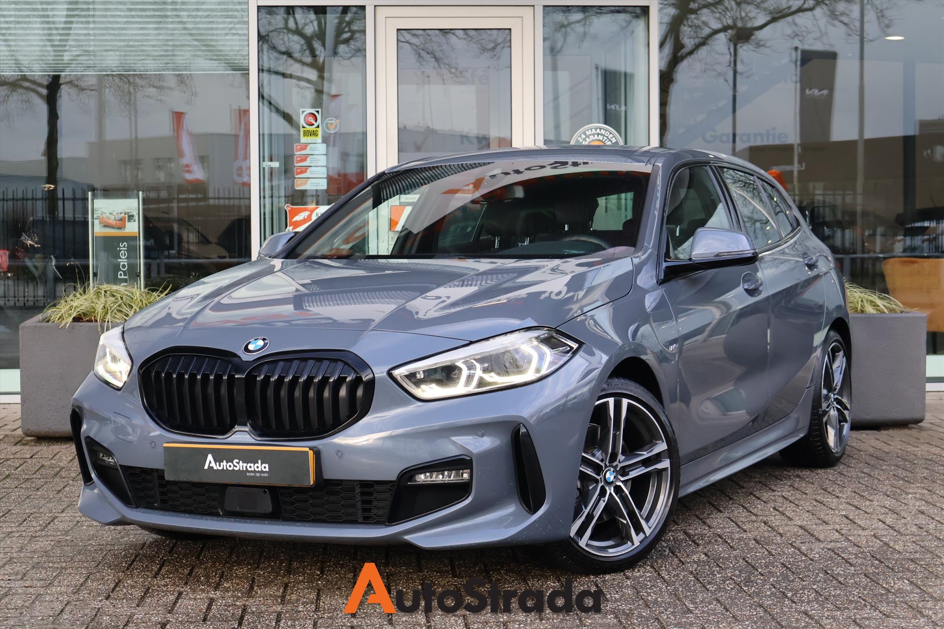 BMW 1-Serie (f40) 118i M-SPORT 136pk I Navigatie I Climate I Cruise I LED I 1e eigenaar