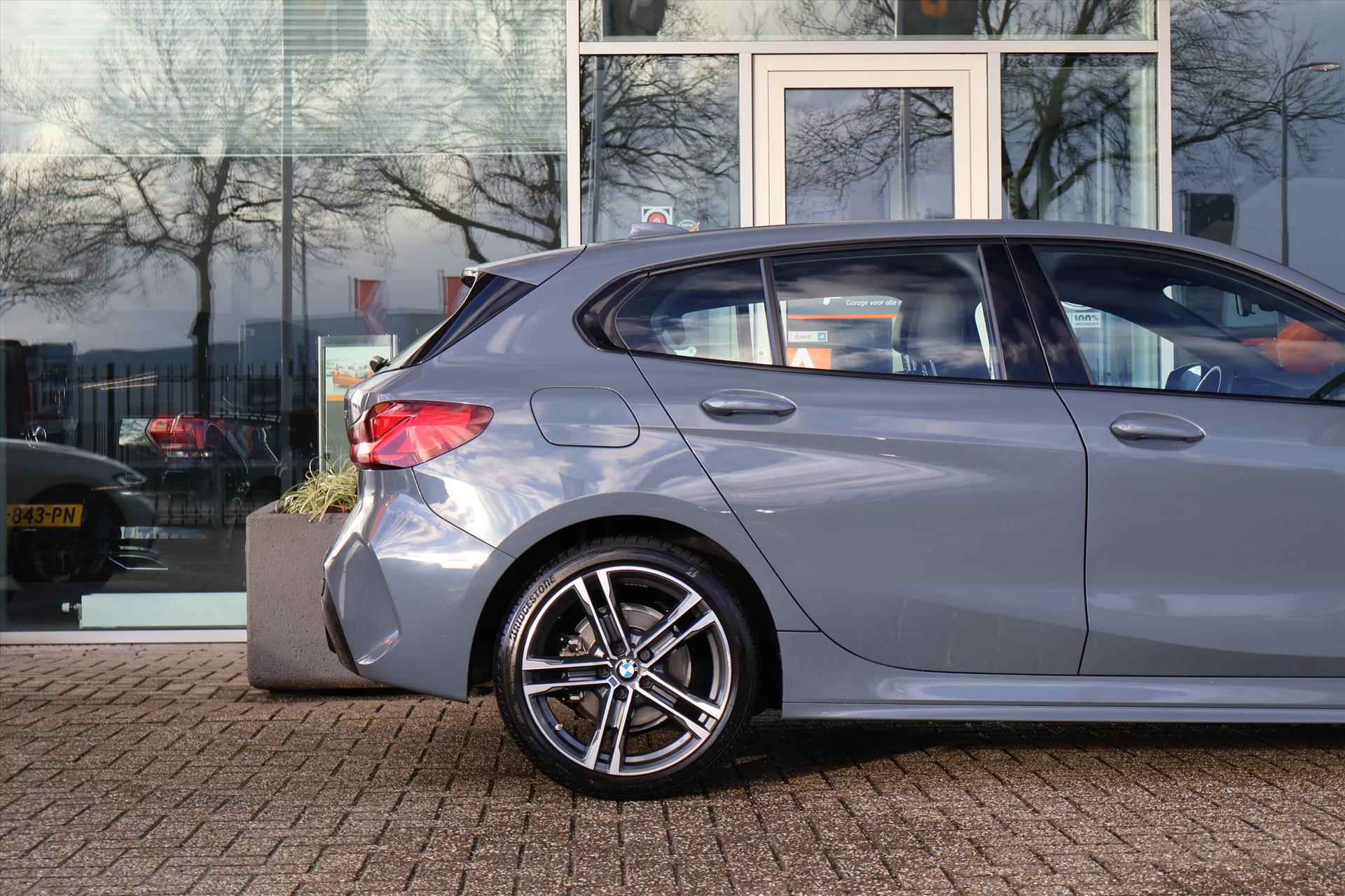 BMW 1-Serie (f40) 118i M-SPORT 136pk I Navigatie I Climate I Cruise I LED I 1e eigenaar - 11/43