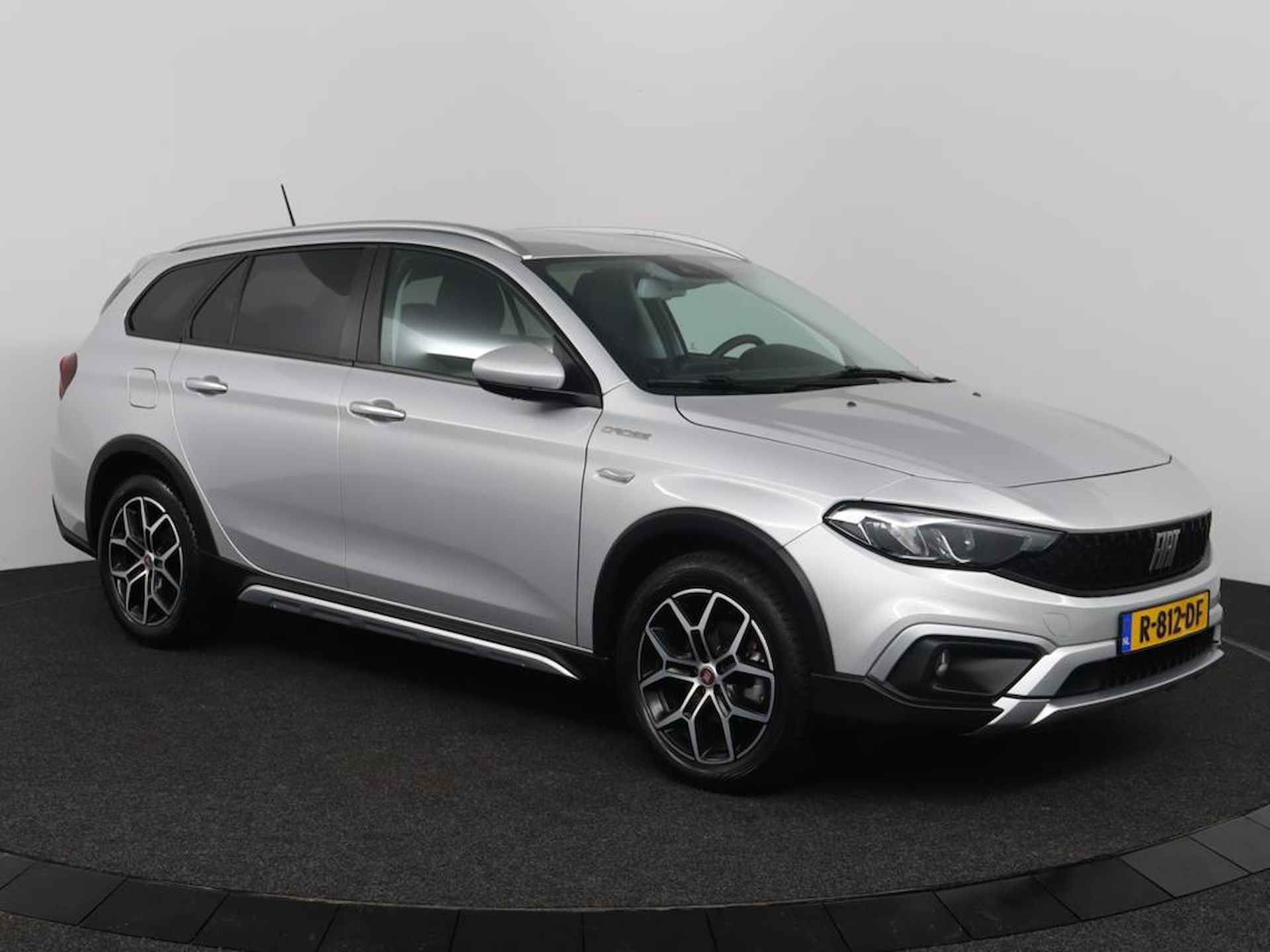 Fiat Tipo Stationwagon Cross 1.5 Hybrid | NAP | 1e eigenaar |Dealeronderhouden |Automaat | - 3/46