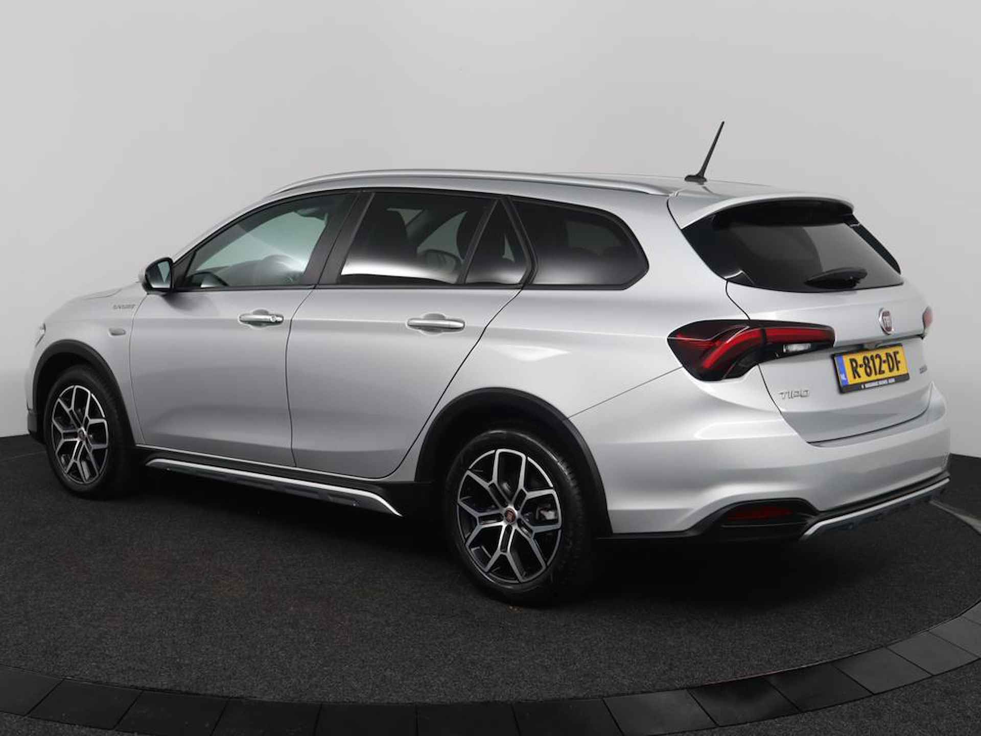 Fiat Tipo Stationwagon Cross 1.5 Hybrid | NAP | 1e eigenaar |Dealeronderhouden |Automaat | - 7/46