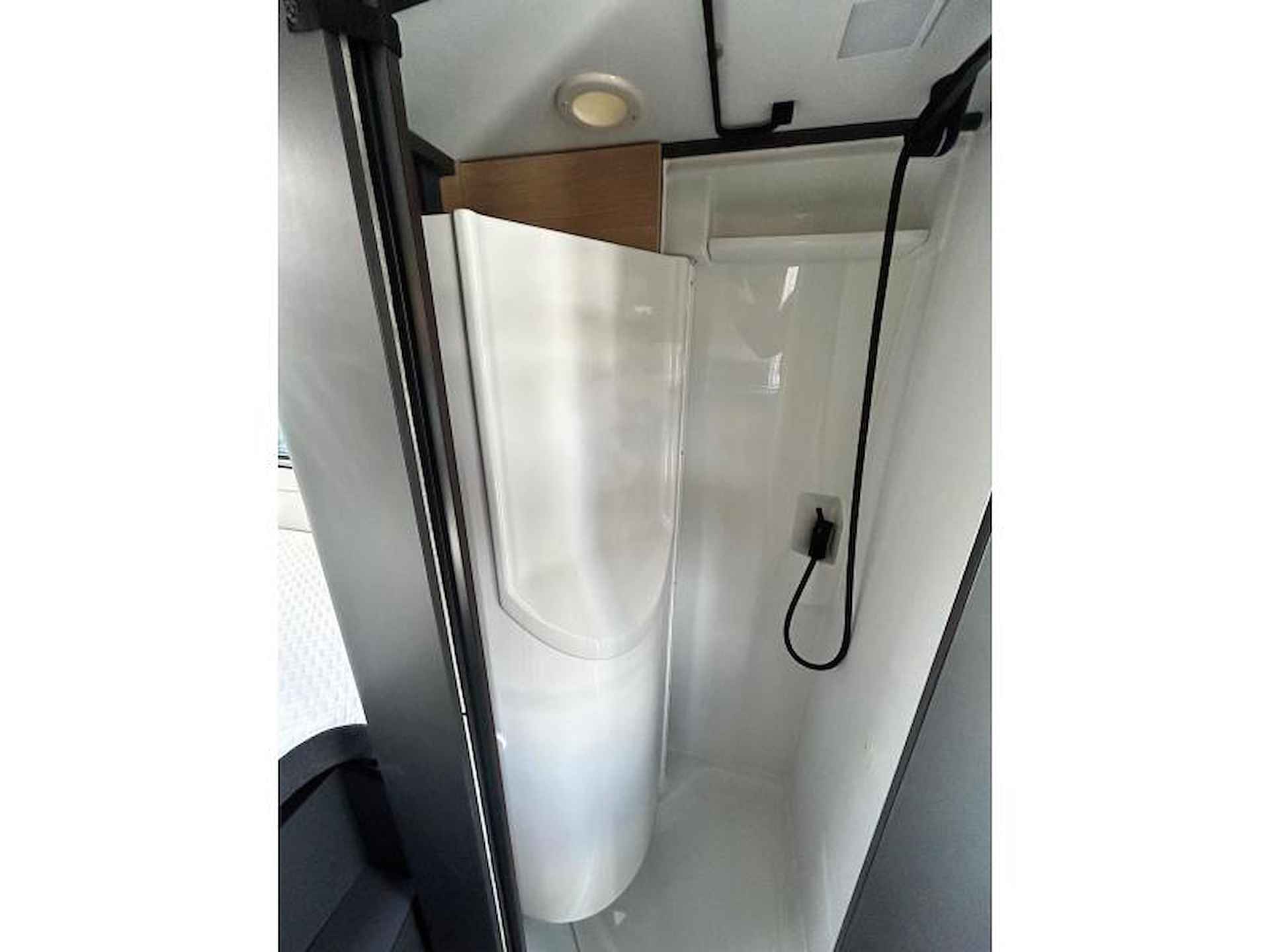 Adria Twin Max 680 SLB Gratis acc. twv € 5.500,- - 14/25