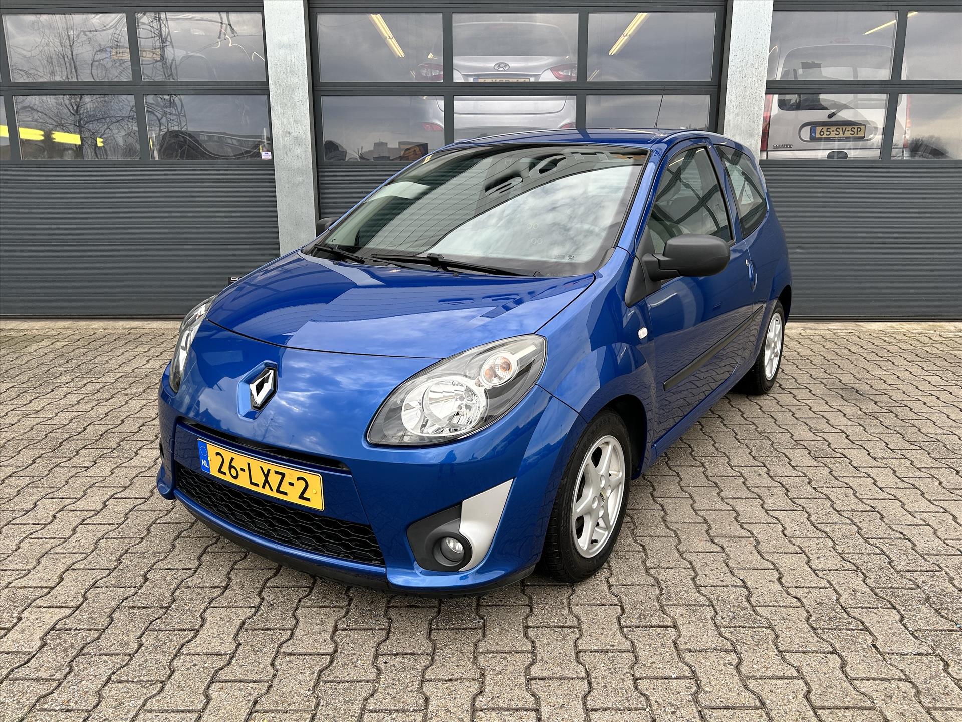 RENAULT Twingo 1.2 16V 75pk Authentique