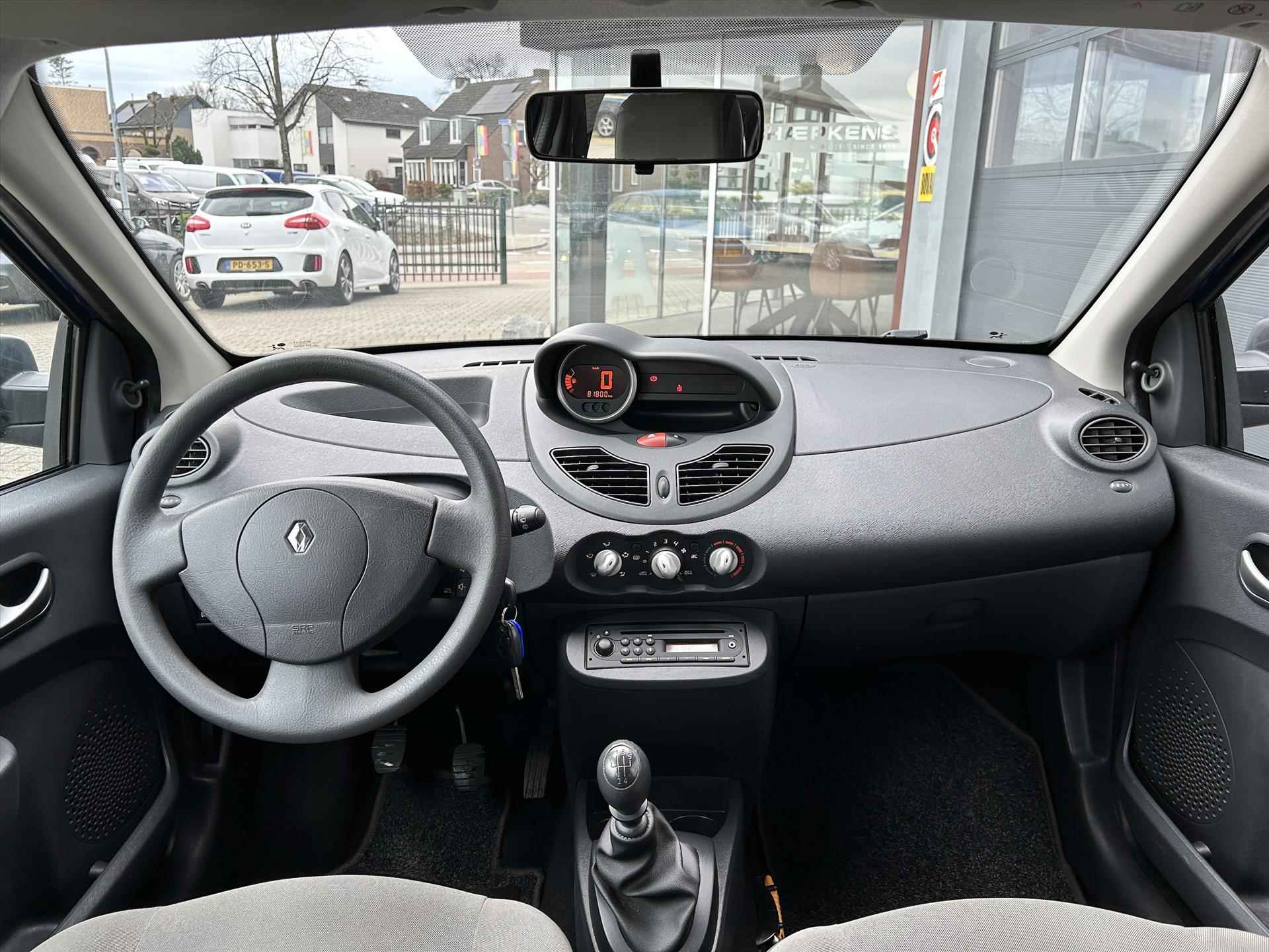 RENAULT Twingo 1.2 16V 75pk Authentique - 5/23