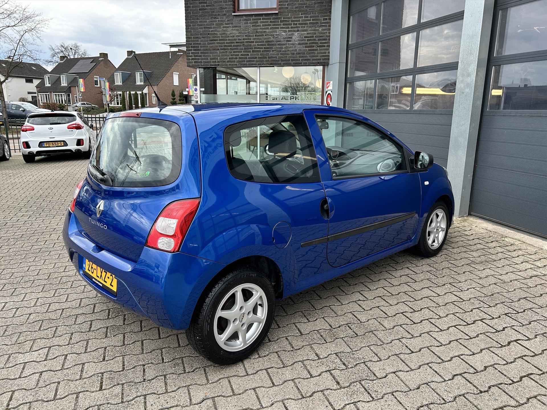 RENAULT Twingo 1.2 16V 75pk Authentique - 15/23