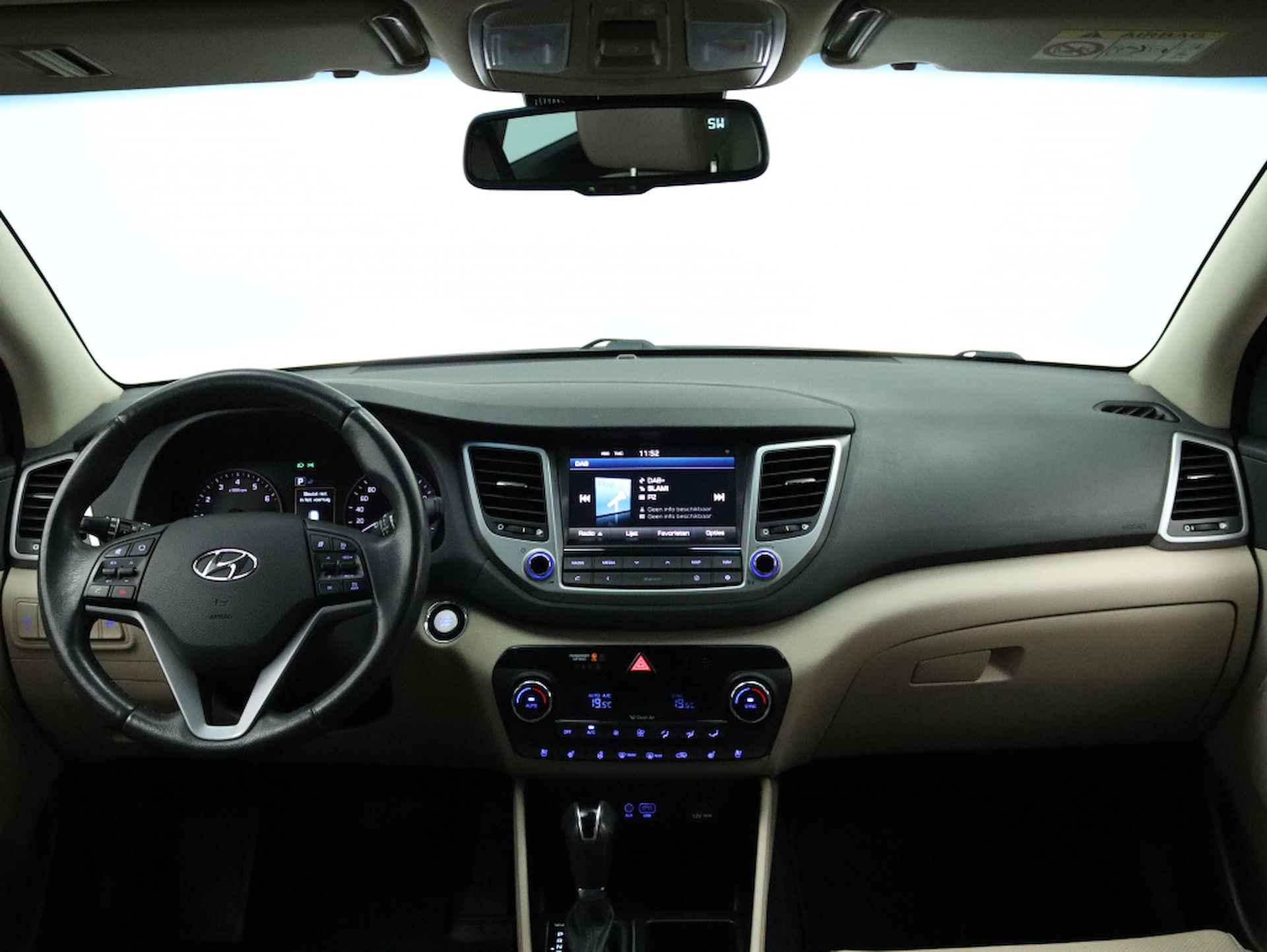 Hyundai Tucson 1.6 Premium Sky 4WD | Panoramadak | Camera | Navigatie - 24/49