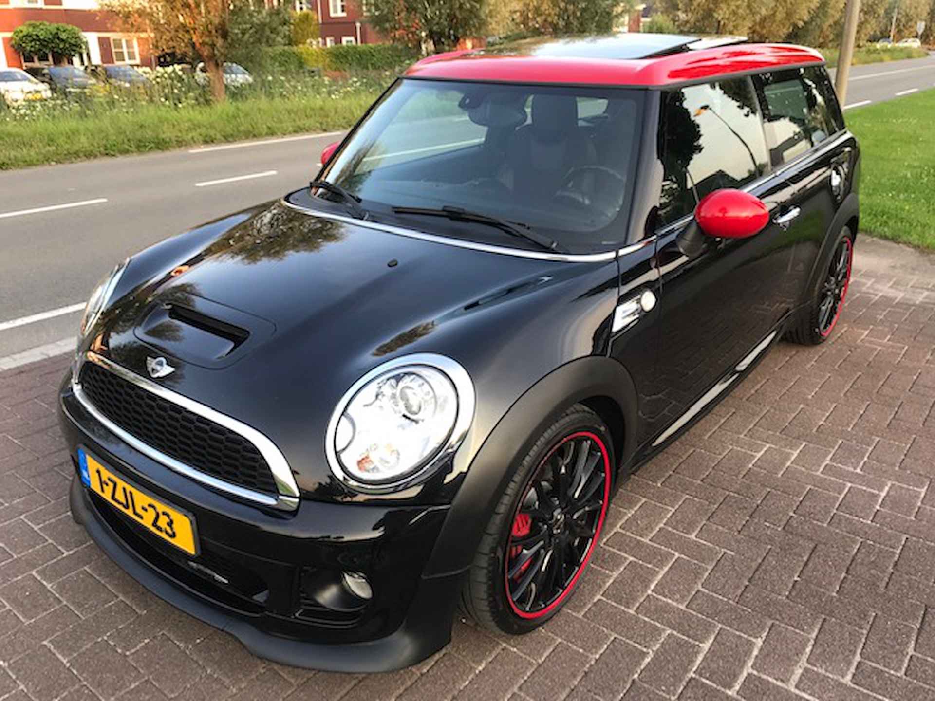 MINI Clubman 1.6 John Cooper Works Chili 272 PK SPEC. JCW - 15/26