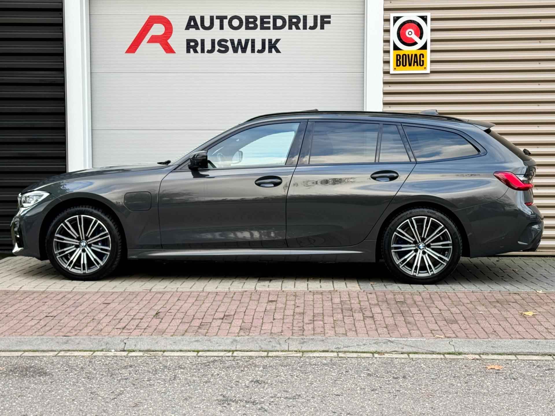 BMW 3-serie Touring 330e xDrive High Executive Pano/360/H&K - 2/28