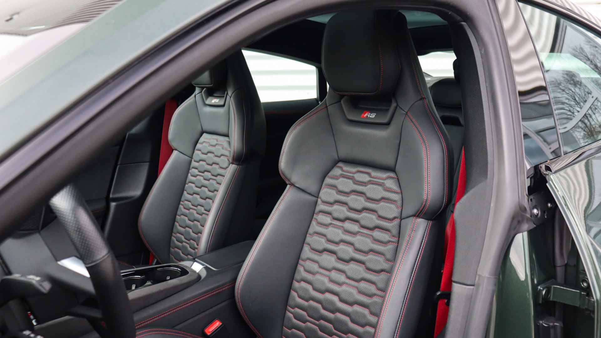 Audi e-tron GT RS | Stoelventilatie | B&O | RS Design | Head-up | Night Vision | Glazen dak - 11/36