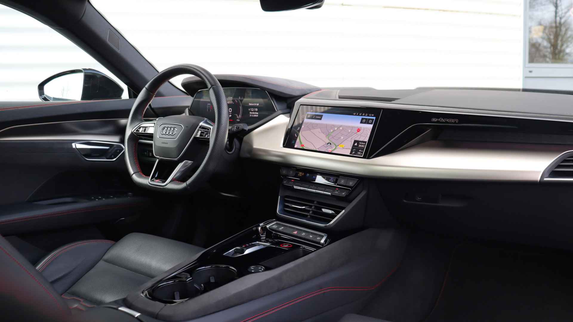 Audi e-tron GT RS | Stoelventilatie | B&O | RS Design | Head-up | Night Vision | Glazen dak - 35/36