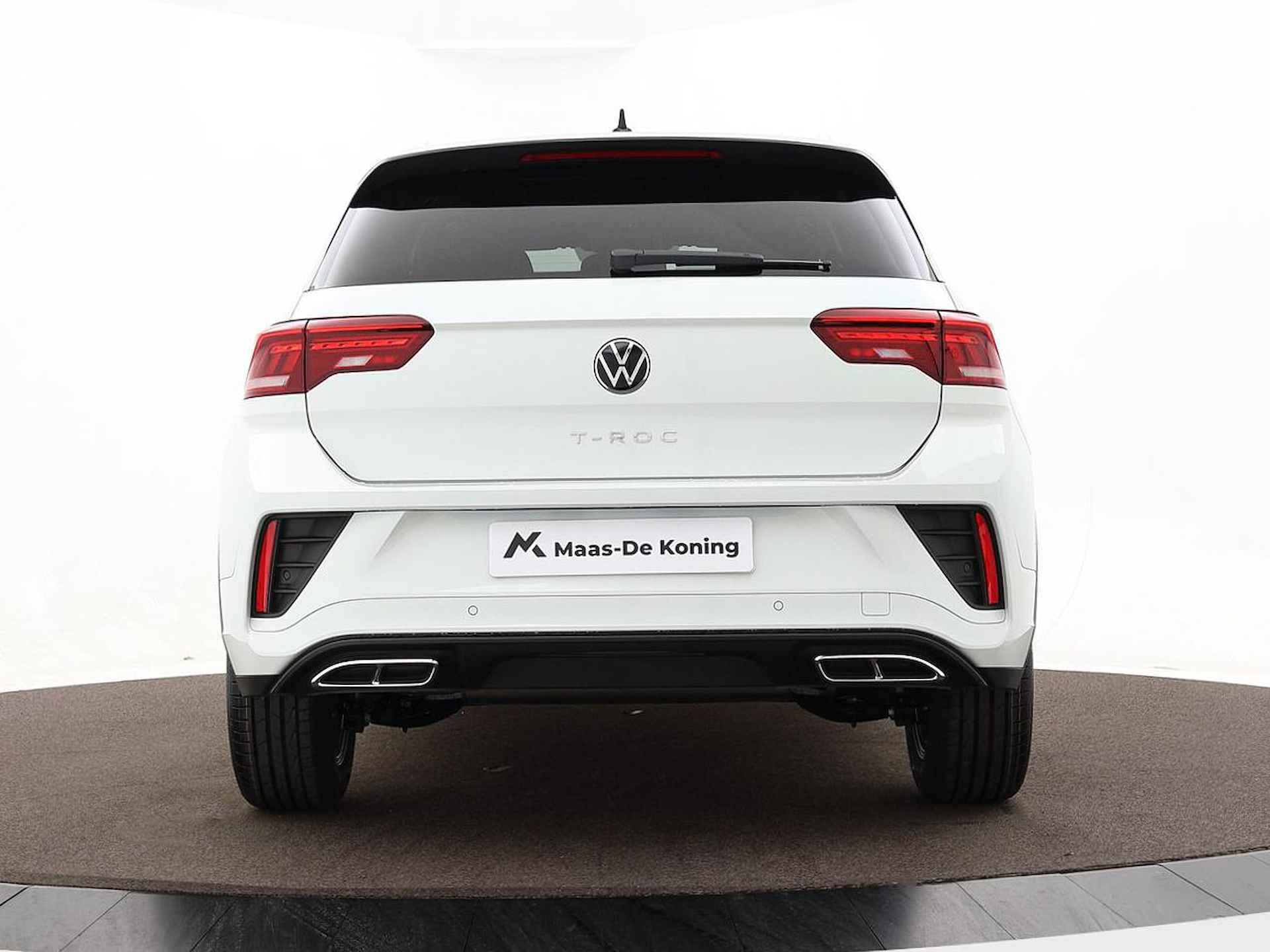 Volkswagen T-Roc R-Line Business 1.5 110 kW / 150 pk TSI SUV 7 versn. DSG · Zijruiten achter en achterruit getint, 65% lichtabsorberend · - 14/34