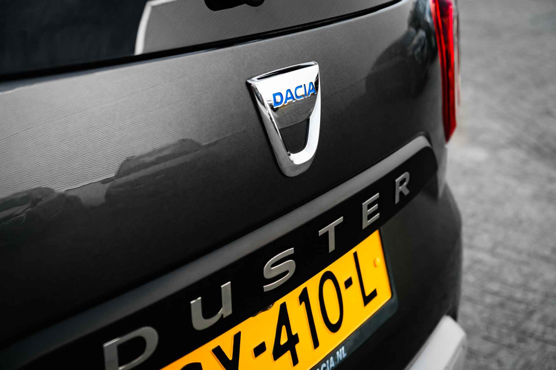 Dacia Duster 1.2 TCe 125 PK Prestige - 21/39