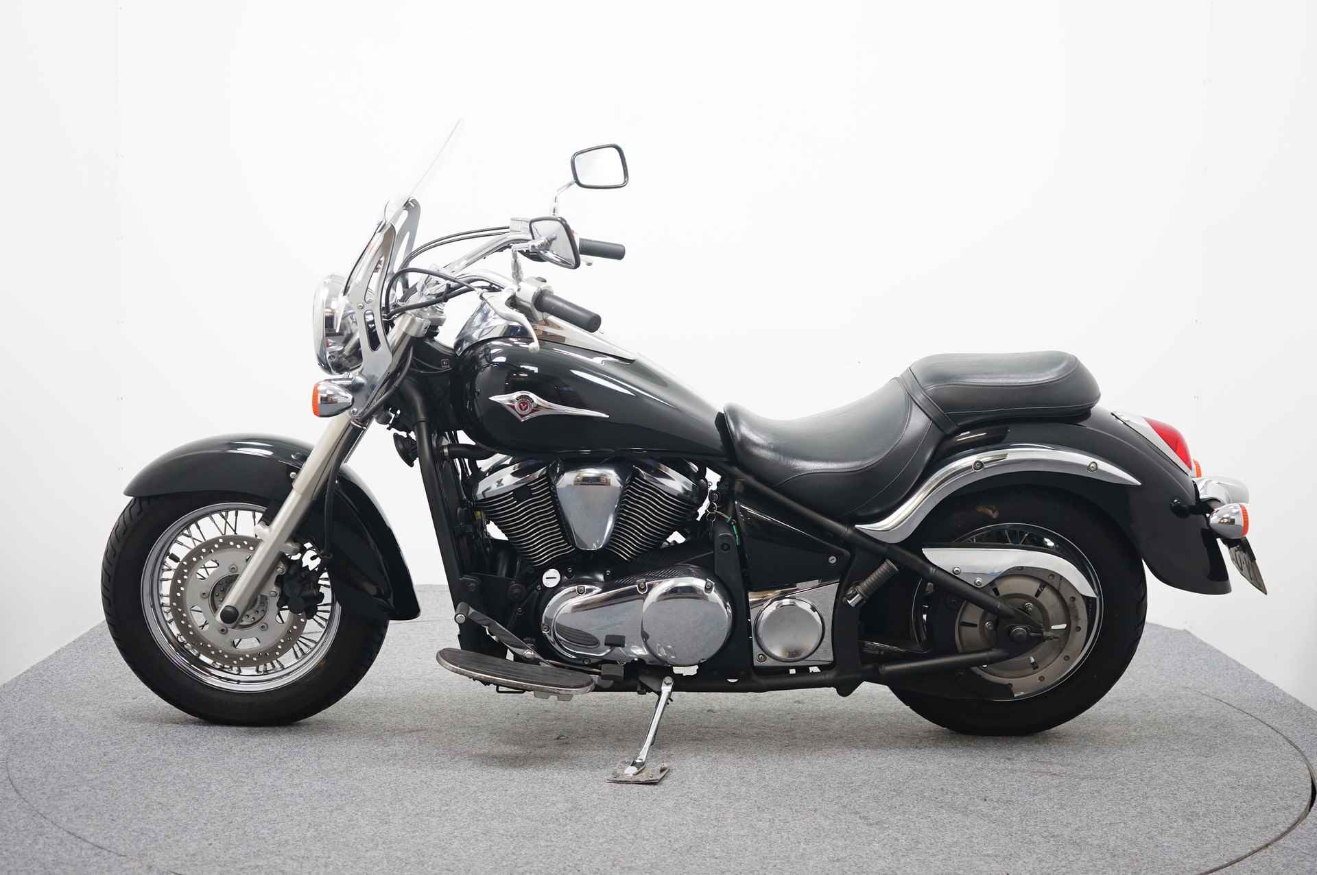 Kawasaki VN 900 CLASSIC - 5/15