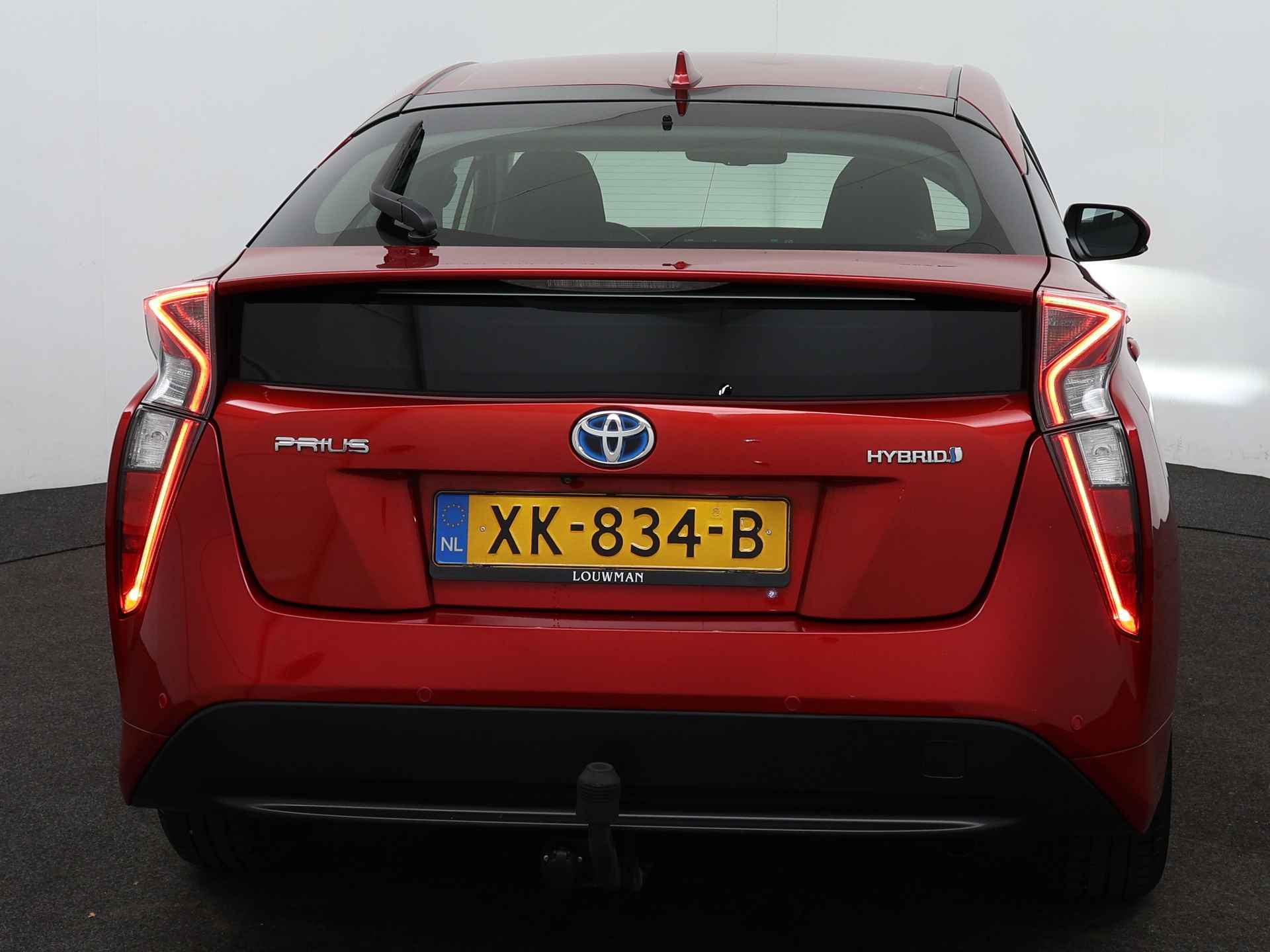 Toyota Prius 1.8 Hybrid Dynamic | Trekhaak | Navigatie | Head-up Display | Parkeersensoren | - 27/40