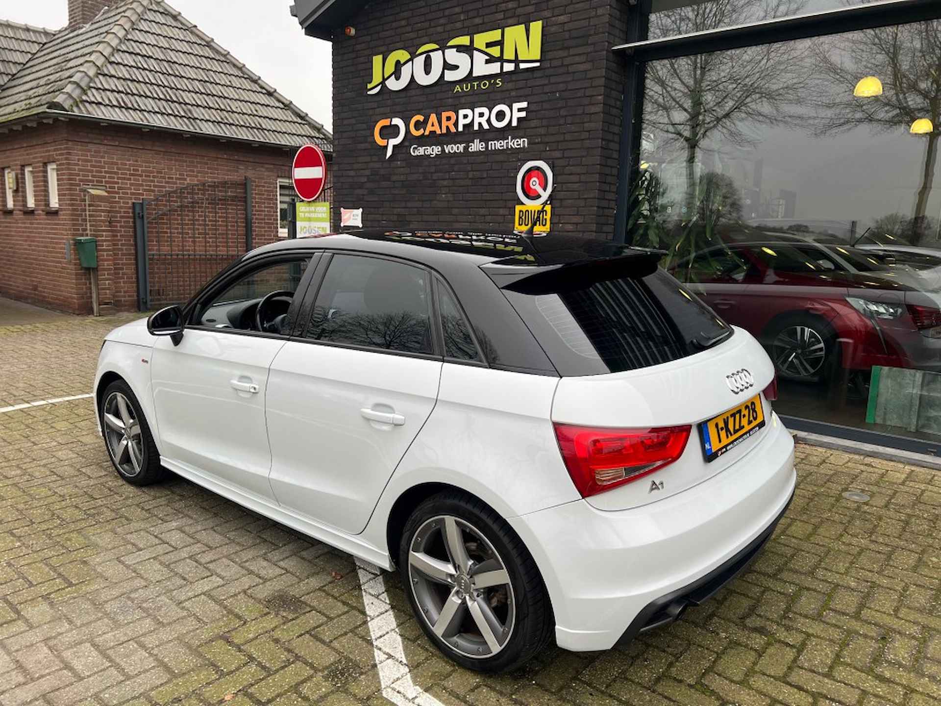 AUDI A1 1.2 TFSI ADMIRED S LINE - 6/28