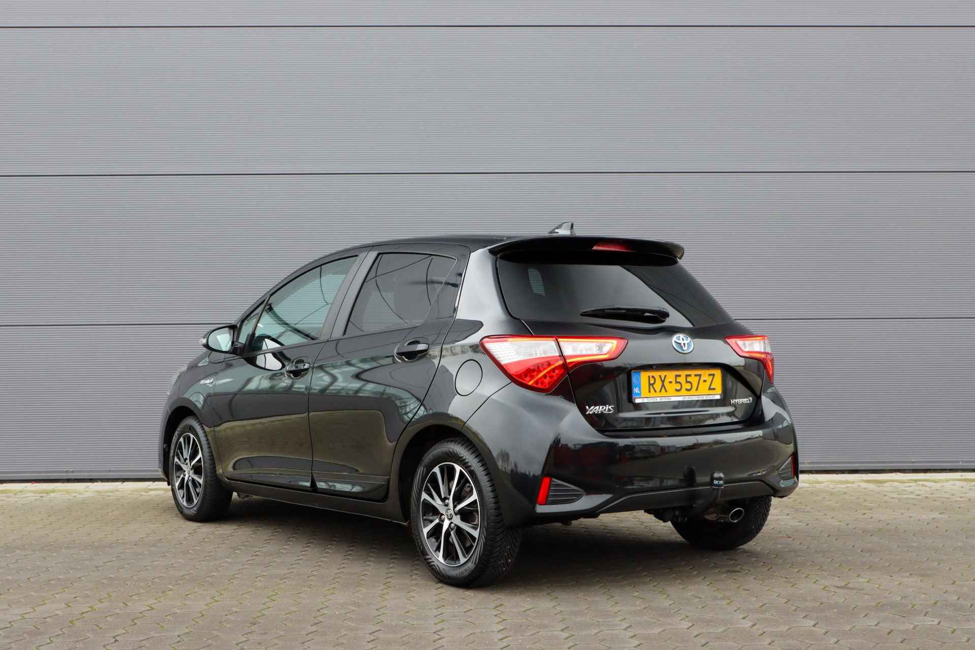 Toyota Yaris 1.5 Hybrid Design Sport | Trekhaak | Rijklaarprijs - incl.garantie - 16/32