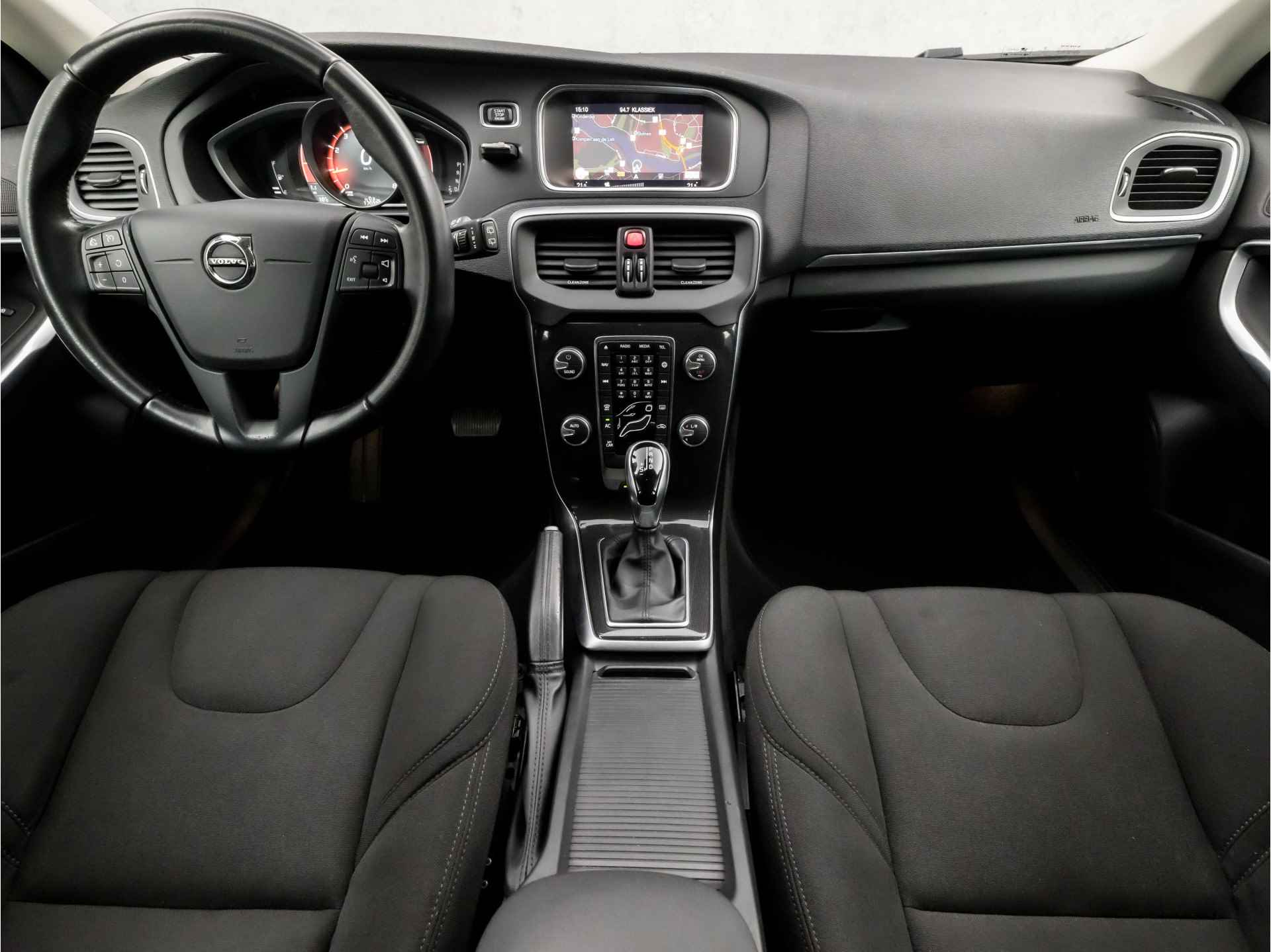 Volvo V40 1.5 T2 Sport Automaat (NAVIGATIE, CLIMATE, CAMERA, DIGITAL COCKPIT, SPORTSTOELEN, PARKEERSENSOREN, CRUISE, NIEUWSTAAT) - 6/31