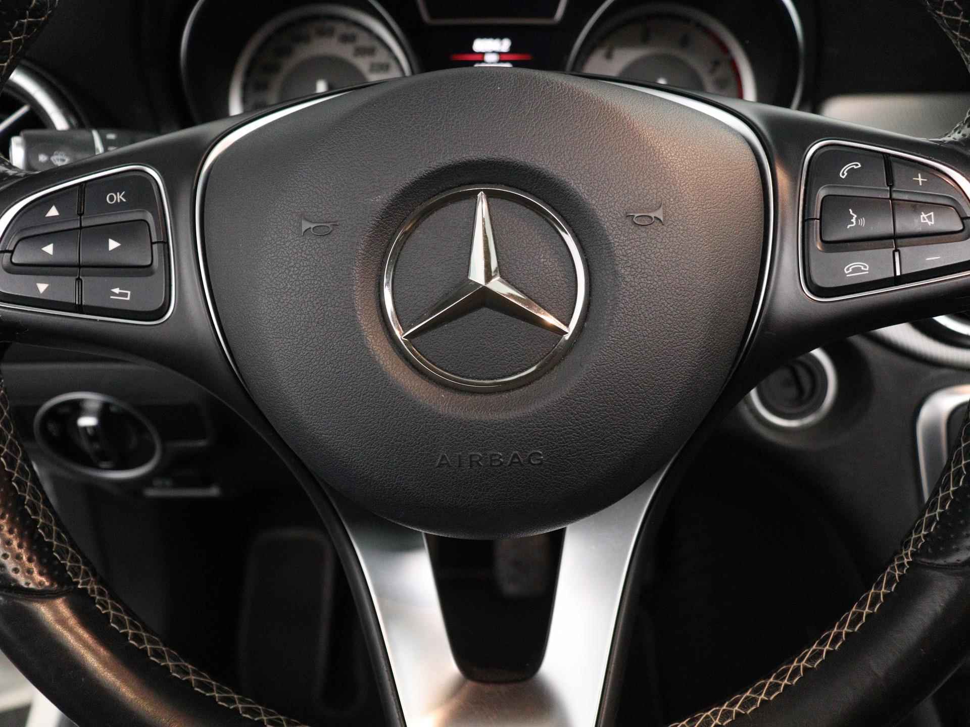 Mercedes-Benz CLA-klasse 200 Prestige | Panorama dak | Stoelverwarming - 16/20